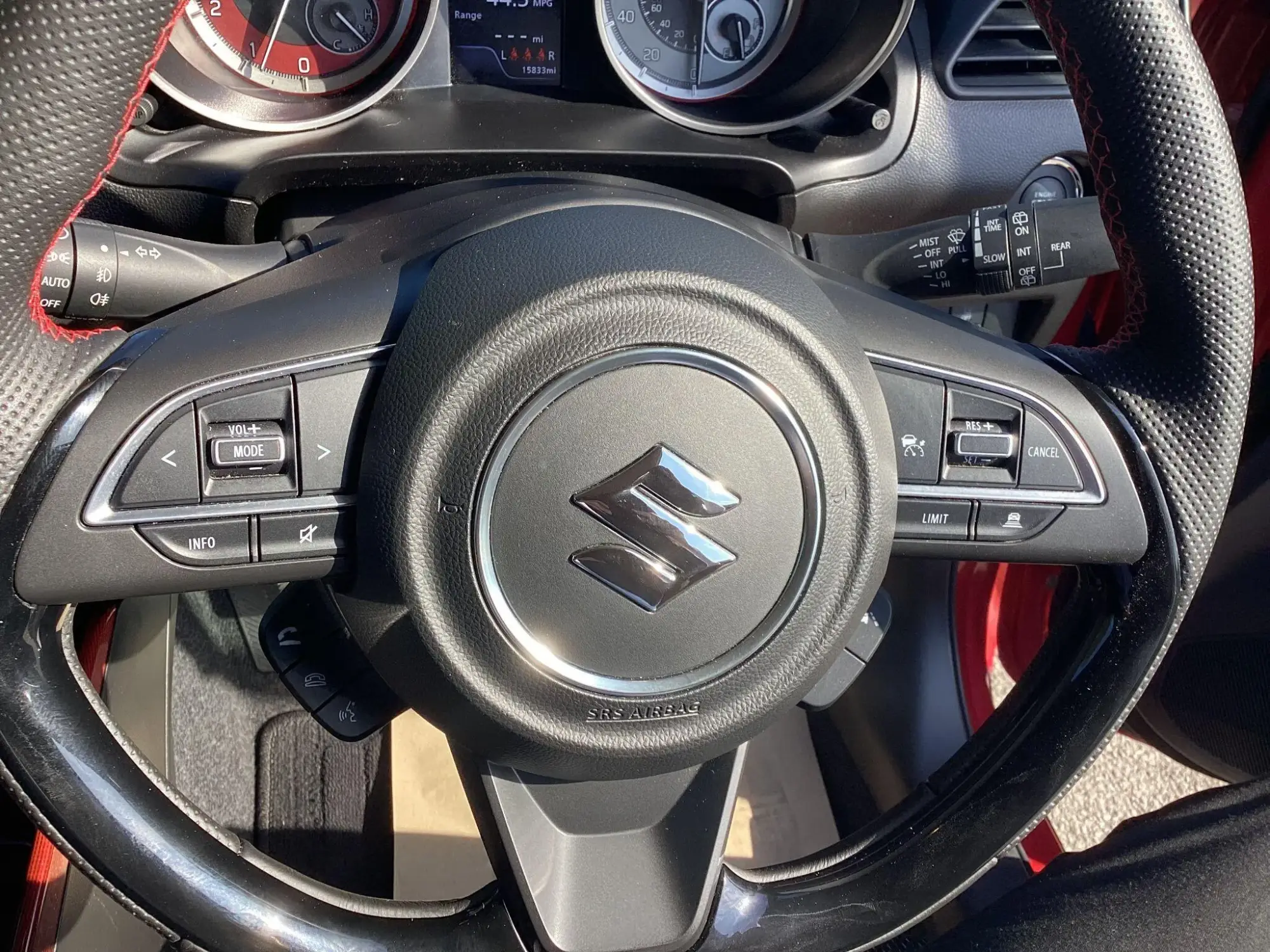 Suzuki Swift Sport Image 16