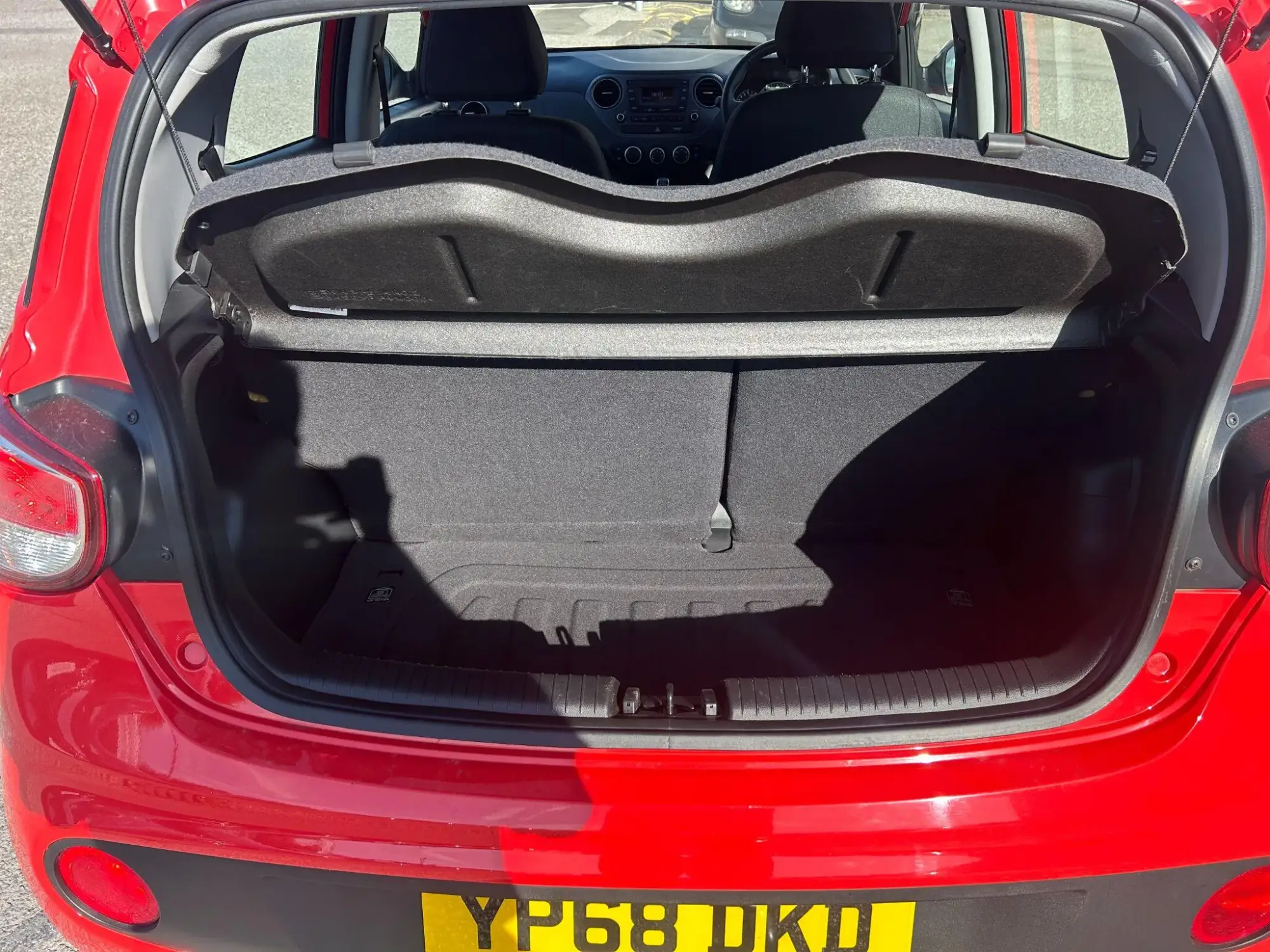 Hyundai i10 Image 13