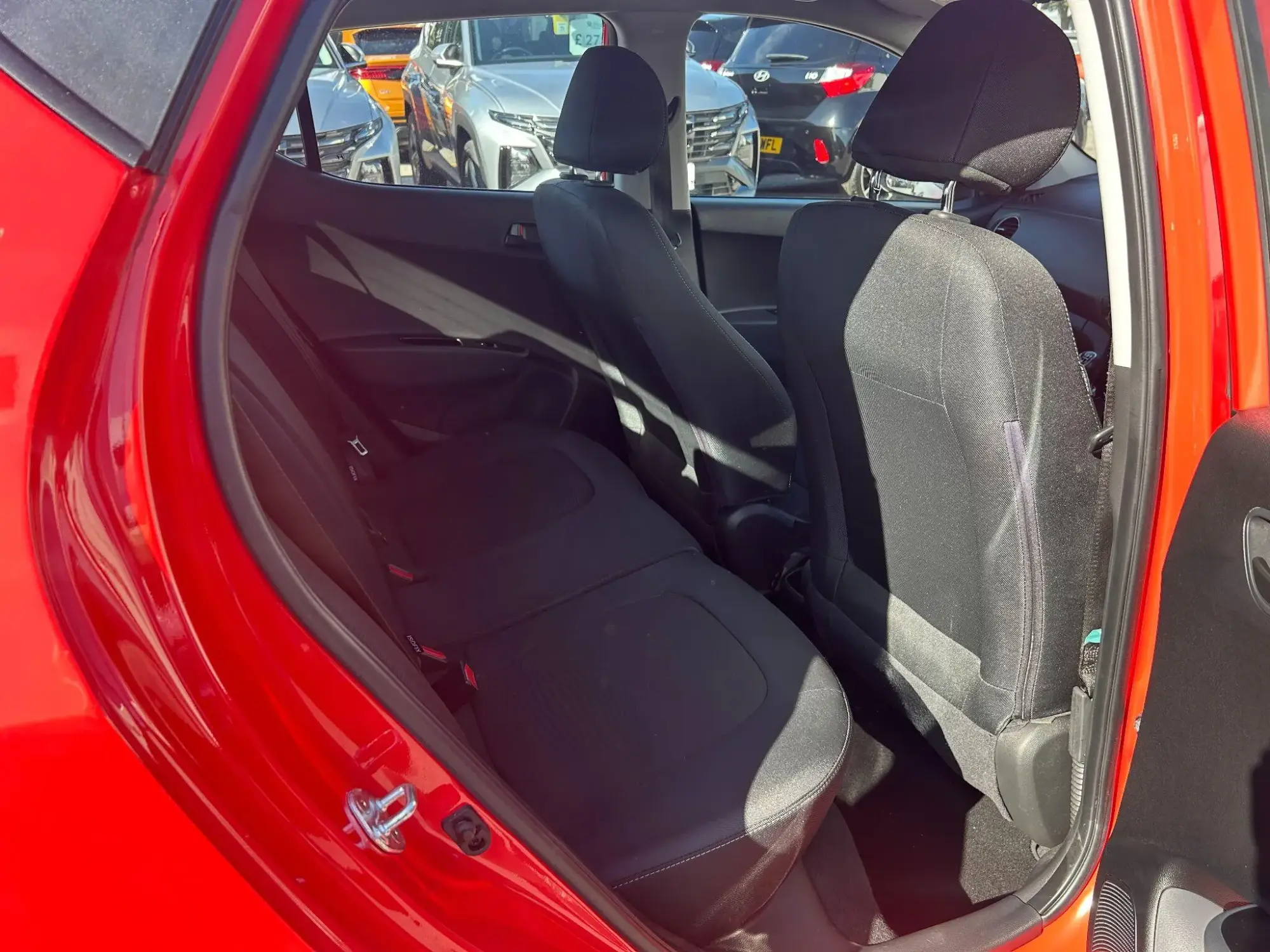 Hyundai i10 Image 25