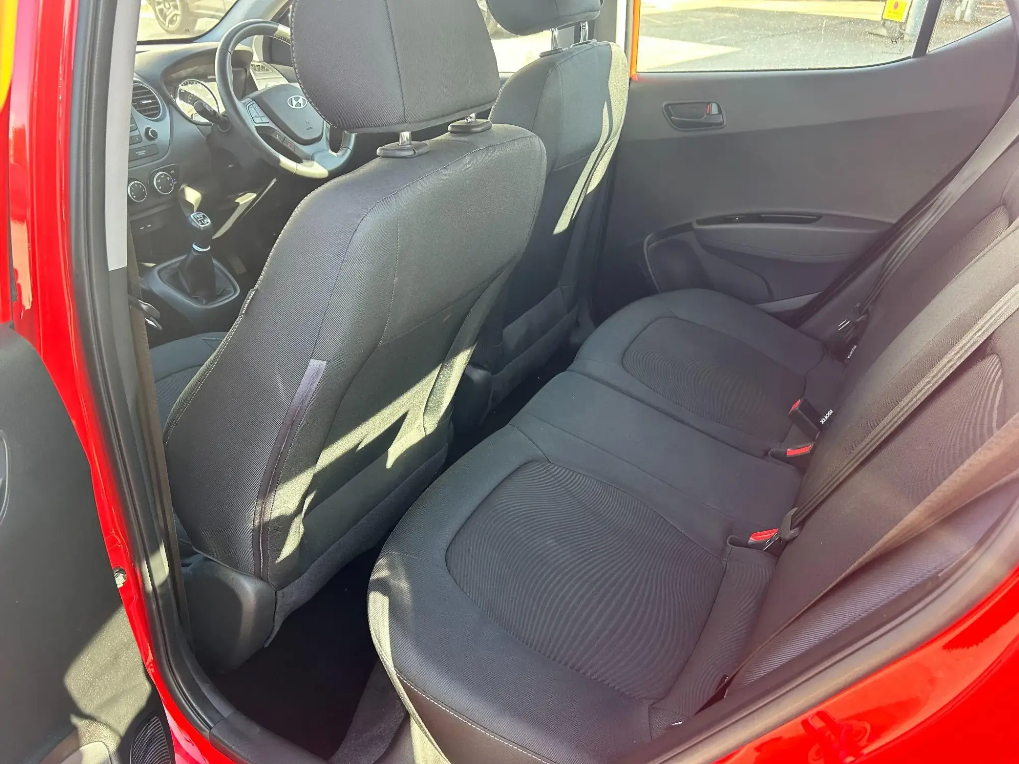 Hyundai i10 Image 26