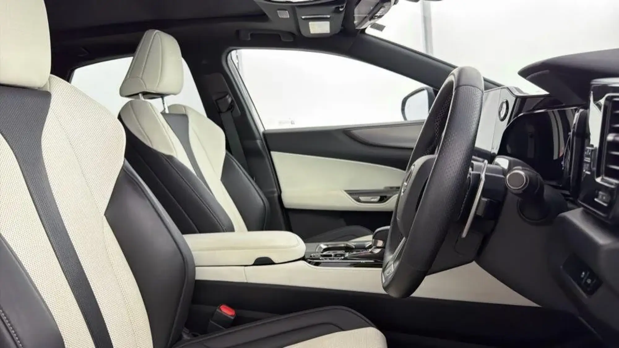 Lexus NX Image 16 Lexus NX Image 16