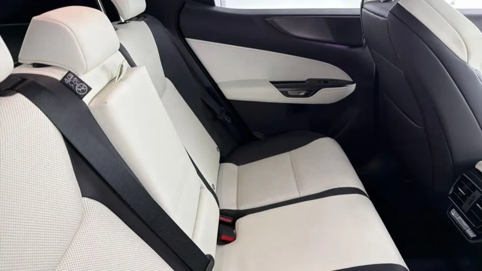 Lexus NX Image 19 Lexus NX Image 19