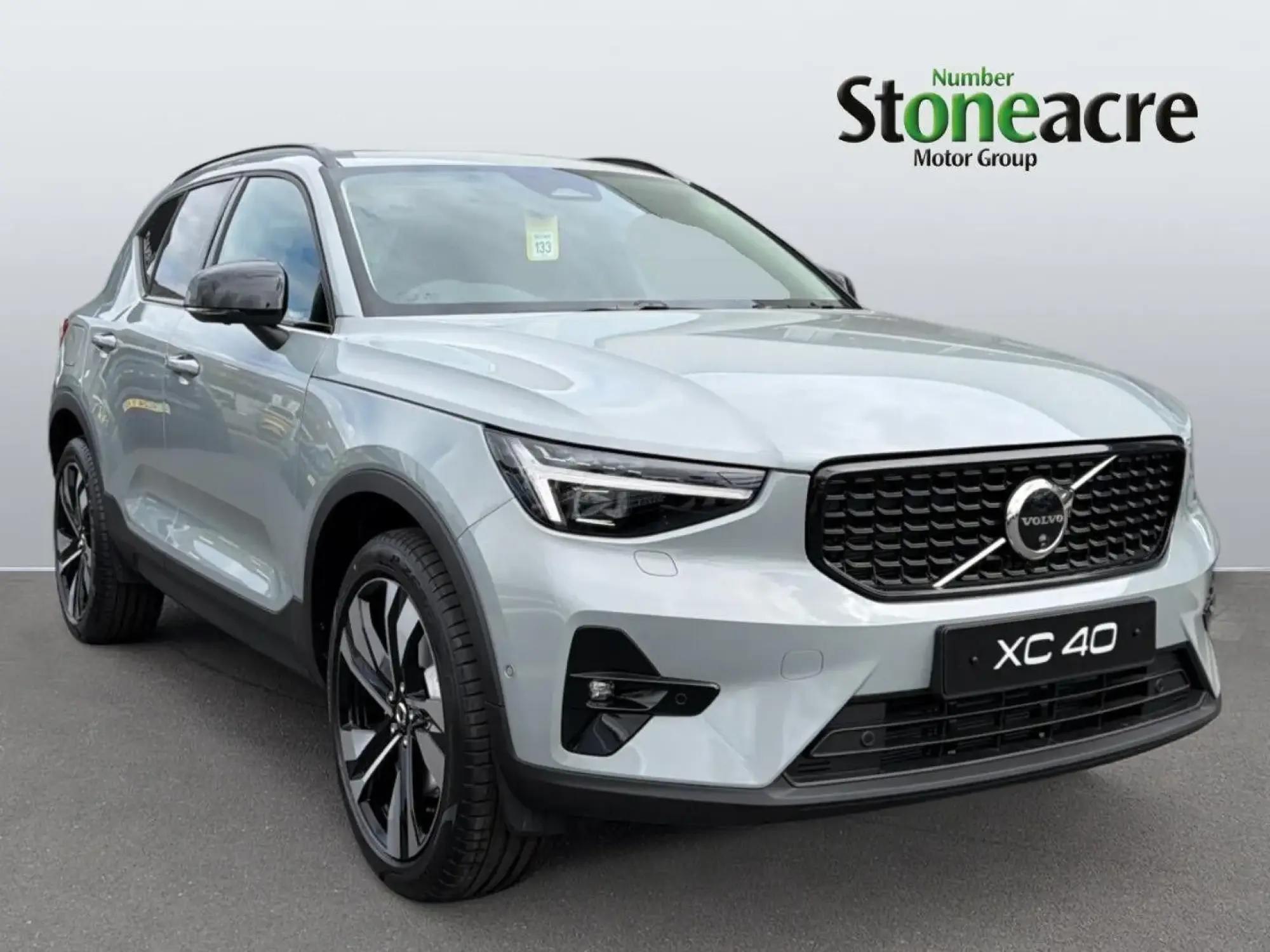 Volvo XC40 Image 1