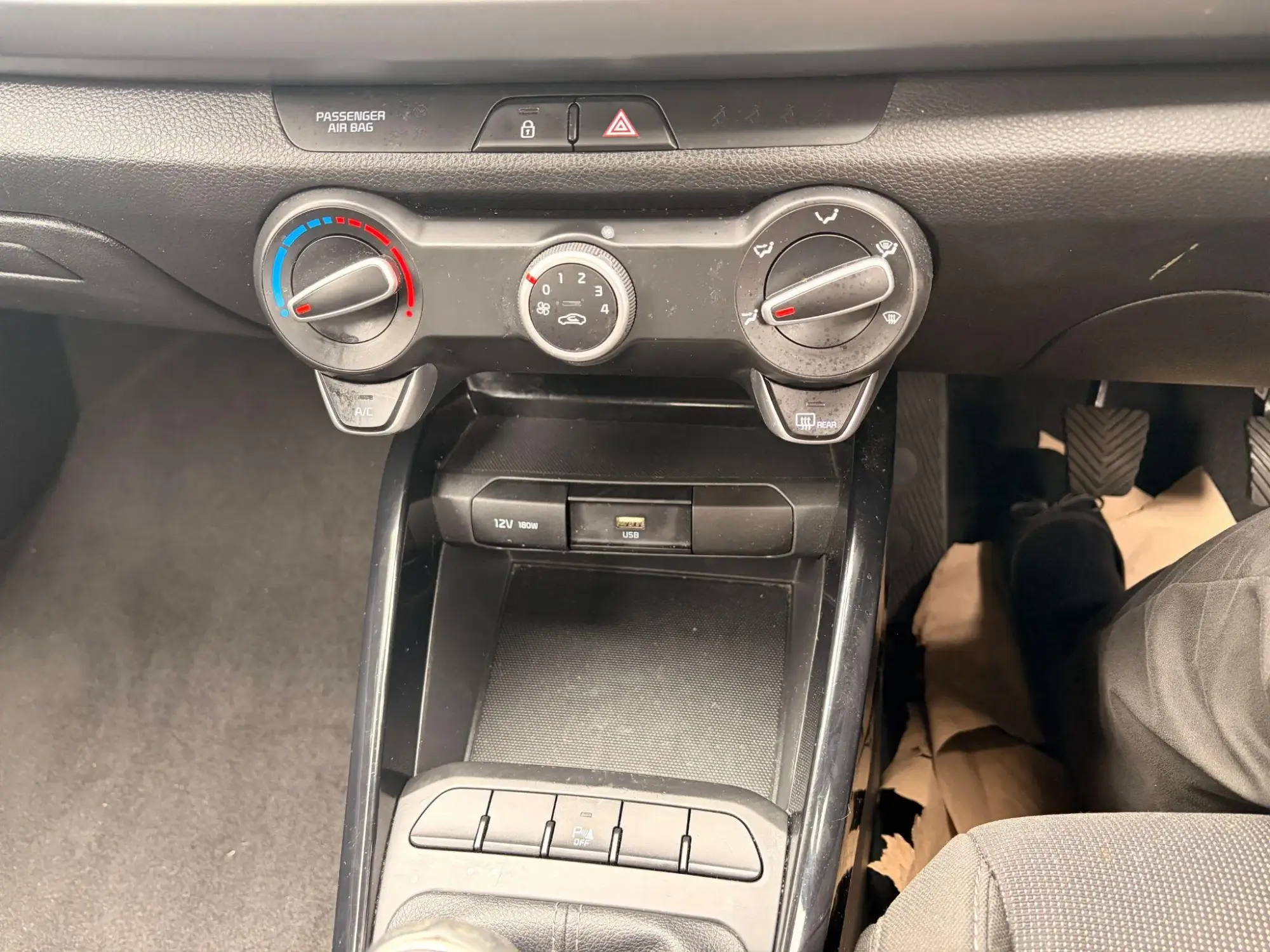 Kia Rio Image 9