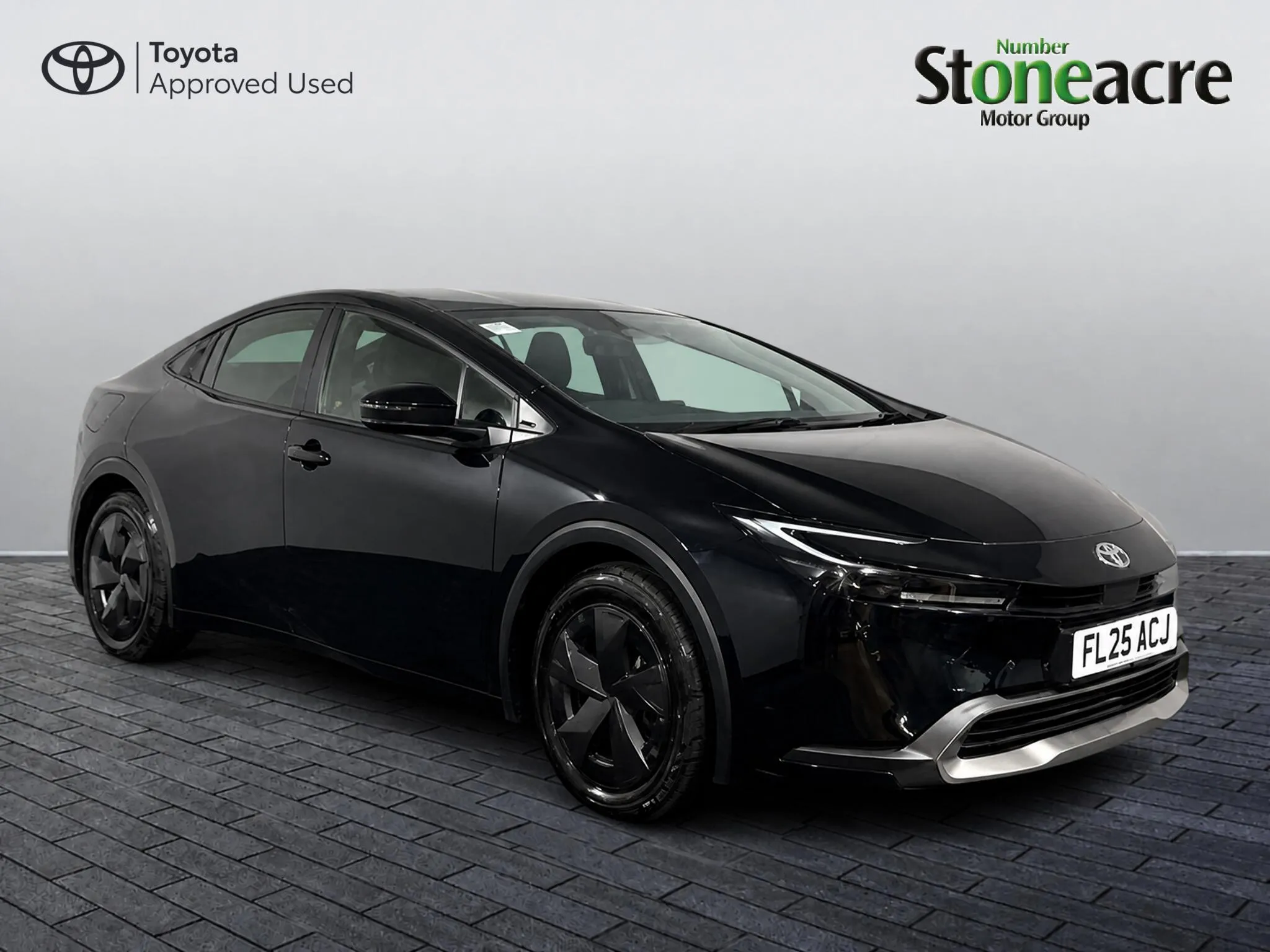 Toyota Prius Plug-in Hybrid undefined 2.0 13.6 kWh Design CVT Euro 6 (s/s) 5dr