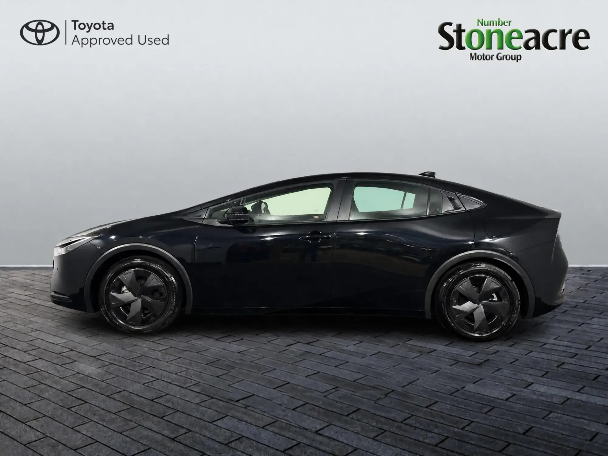 Toyota Prius Plug-in Hybrid Image 15 Toyota Prius Plug-in Hybrid Image 15