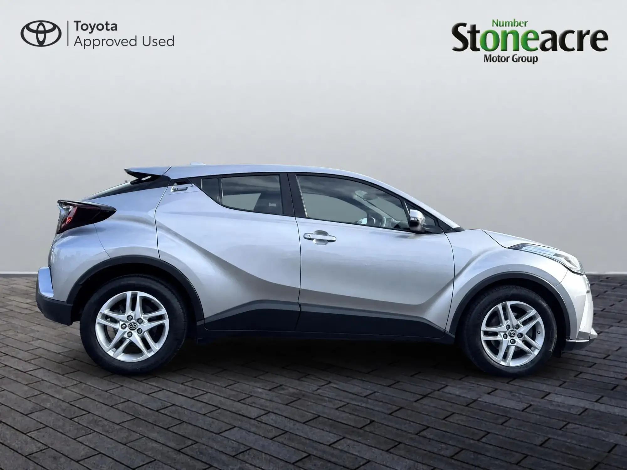 Toyota C-HR Self-Charging Hybrid Image 2 Toyota C-HR Self-Charging Hybrid Image 2