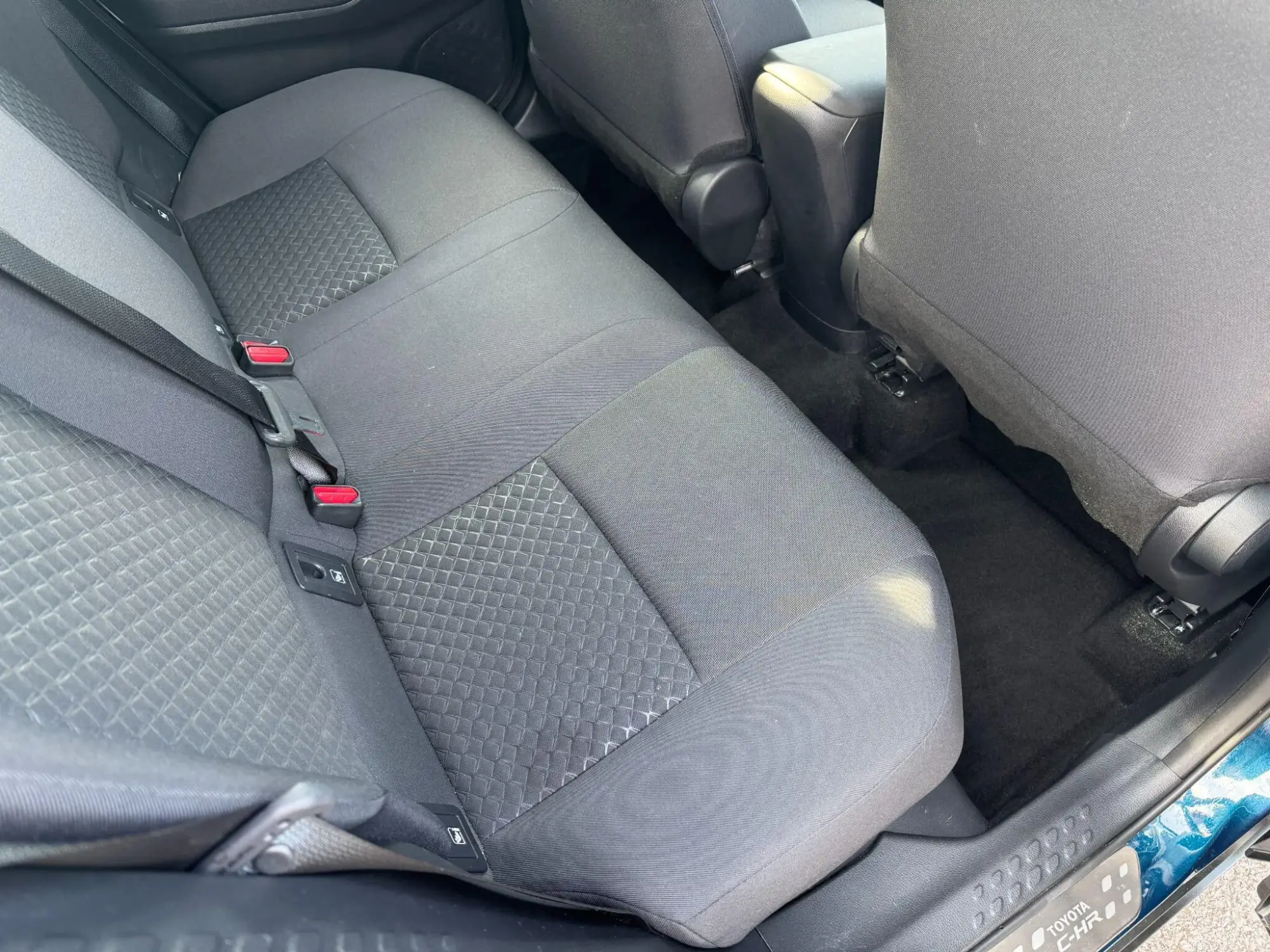 Toyota C-HR Self-Charging Hybrid Image 11 Toyota C-HR Self-Charging Hybrid Image 11