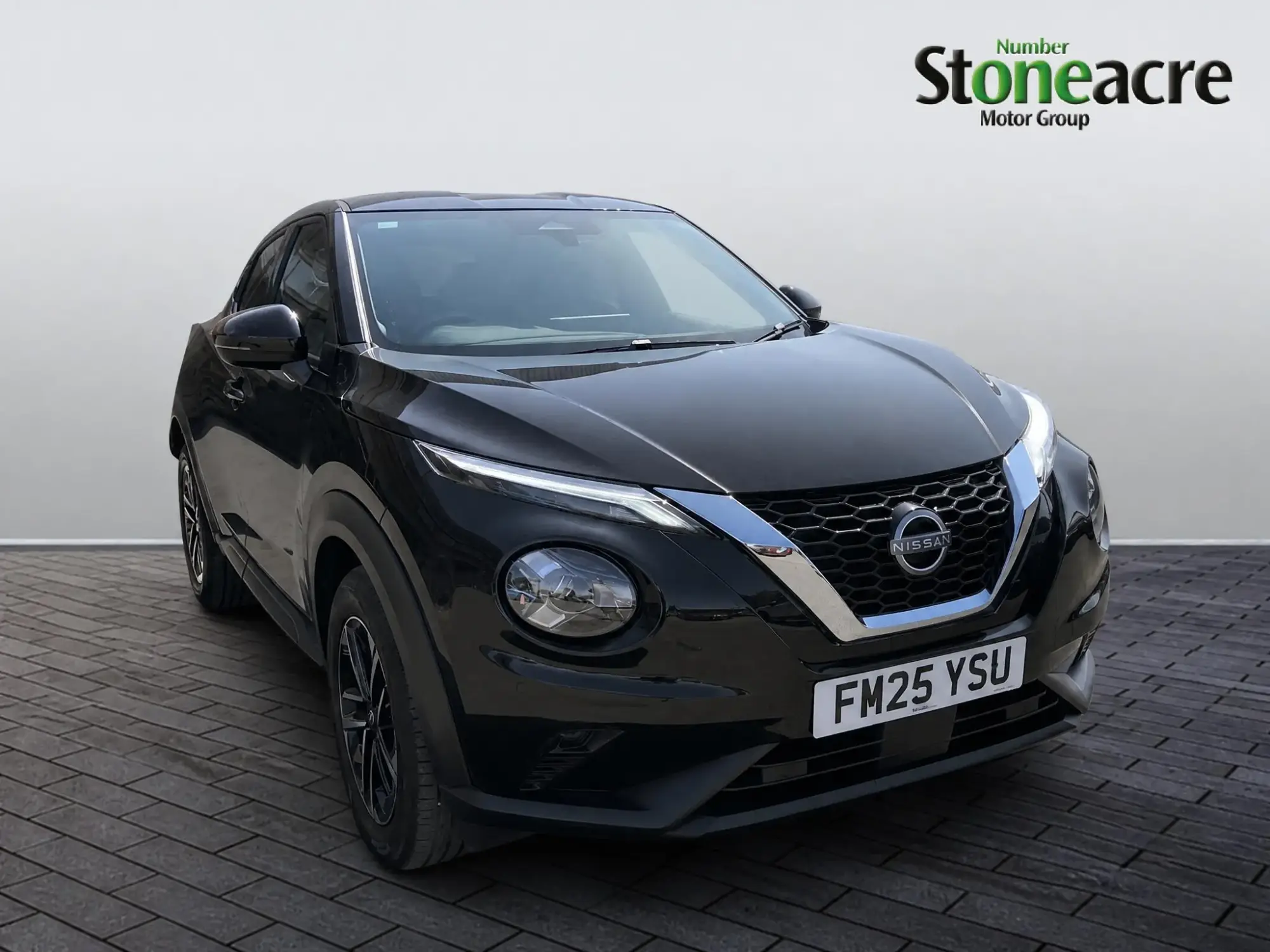 Nissan Juke Image 1
