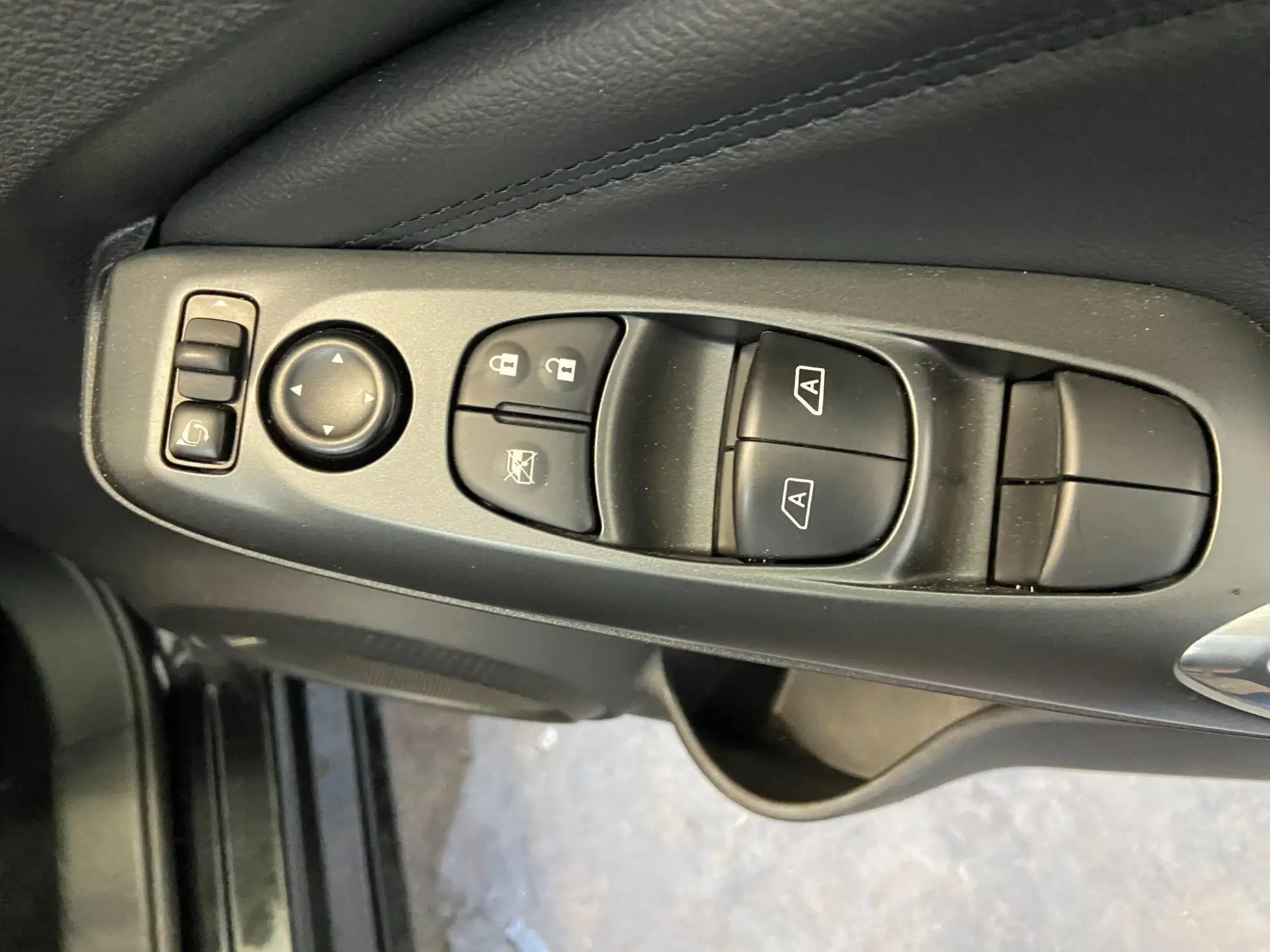 Nissan Juke Image 12