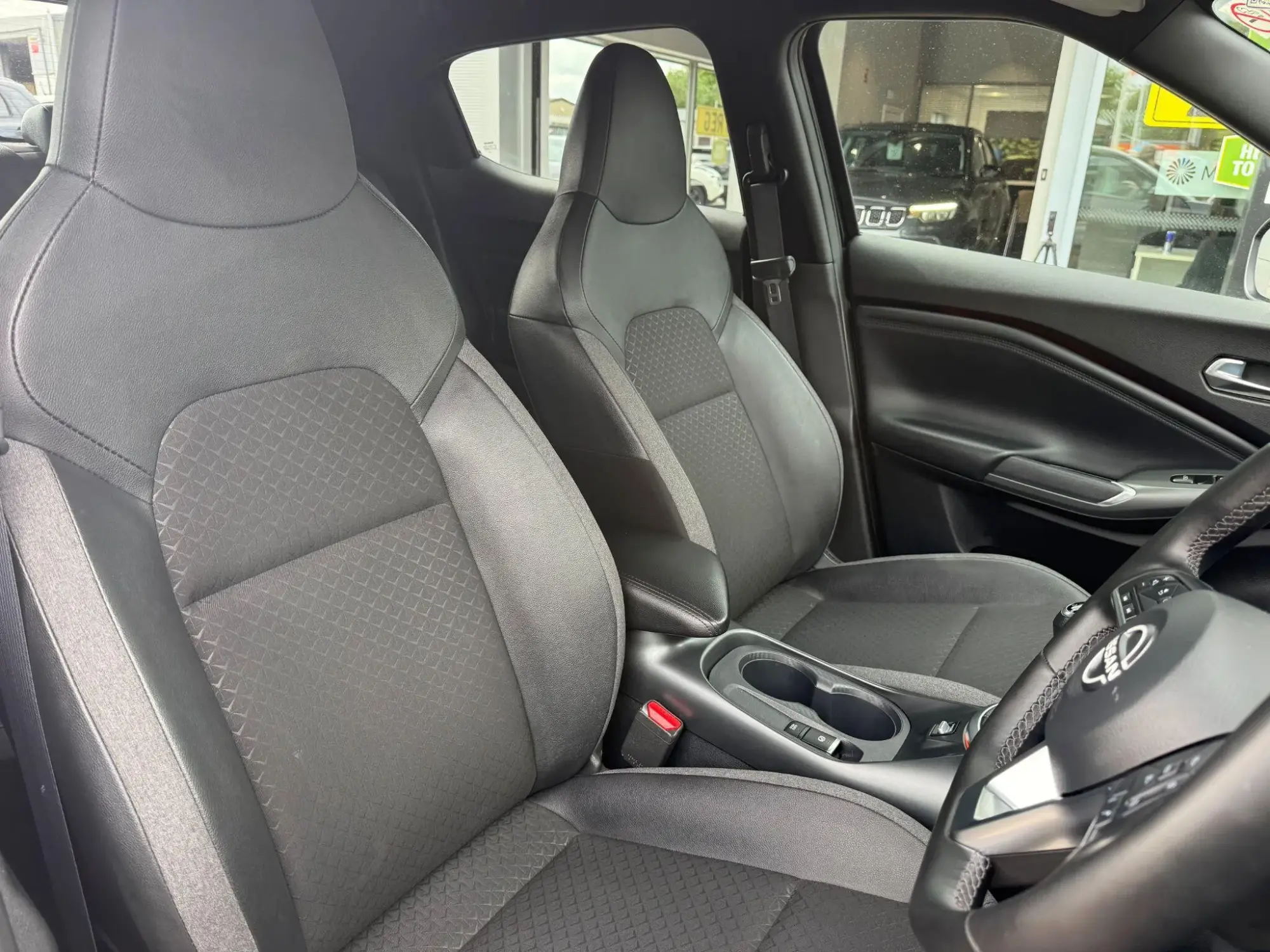 Nissan Juke Image 12