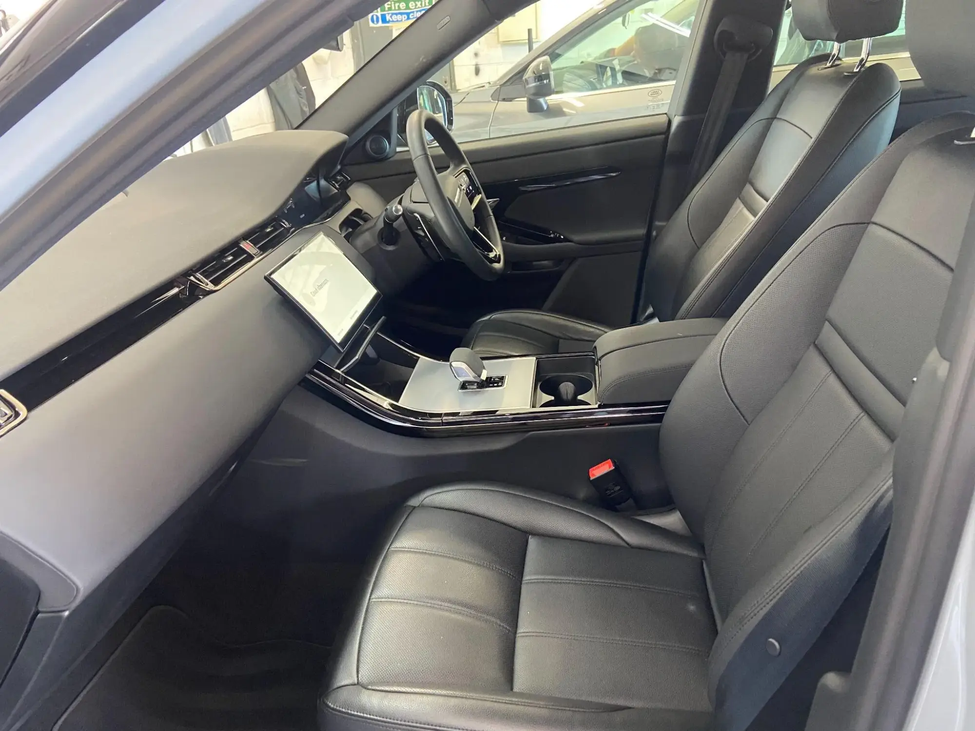 Land Rover Range Rover Evoque Image 17 Land Rover Range Rover Evoque Image 17