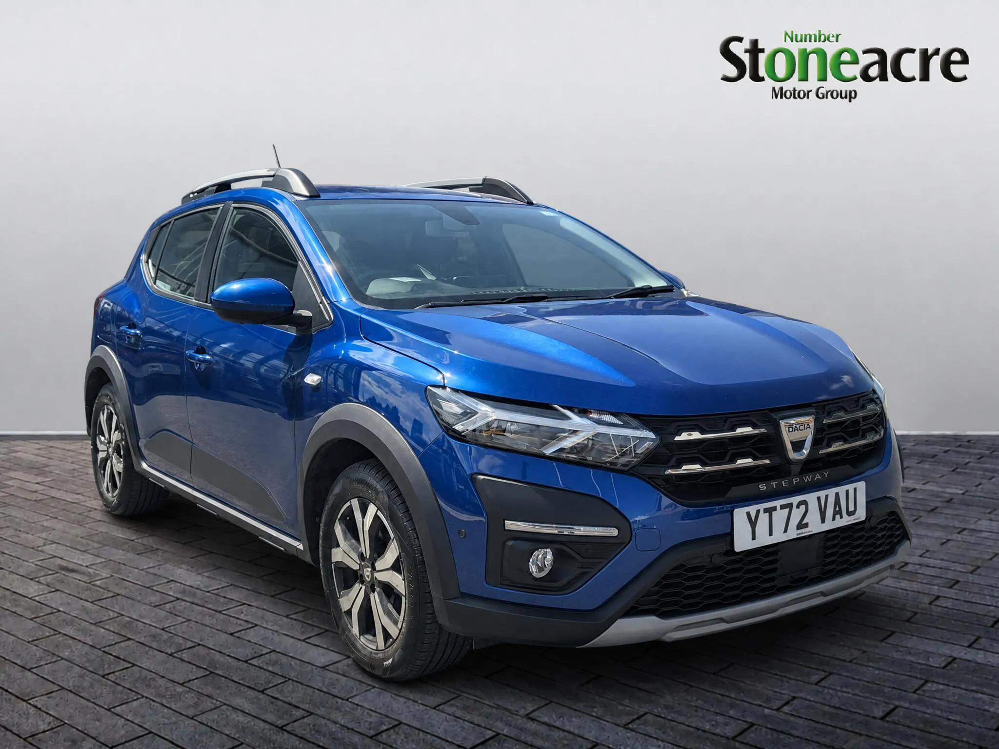 Dacia Sandero Stepway listing photo