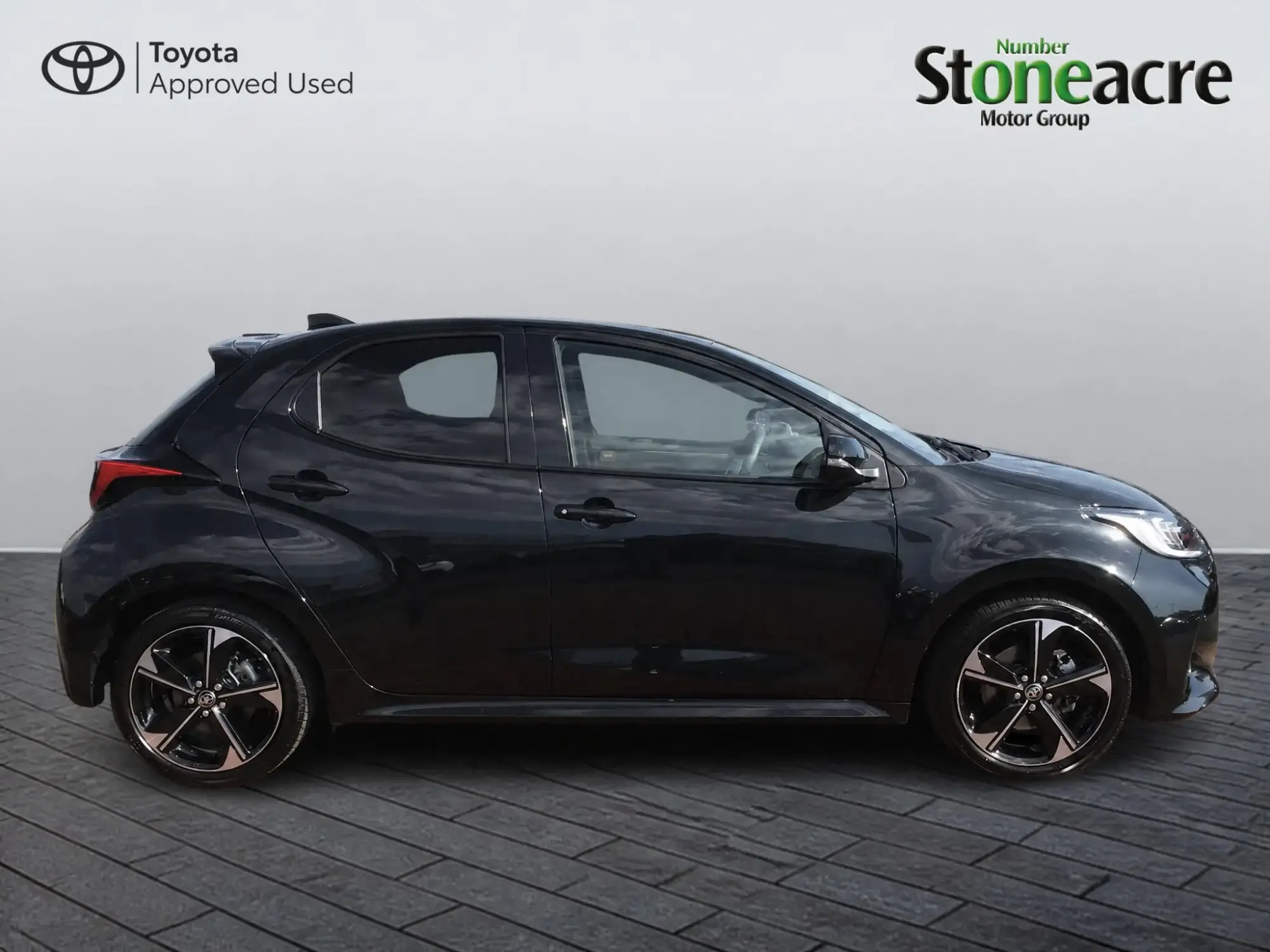 Toyota Yaris Image 18