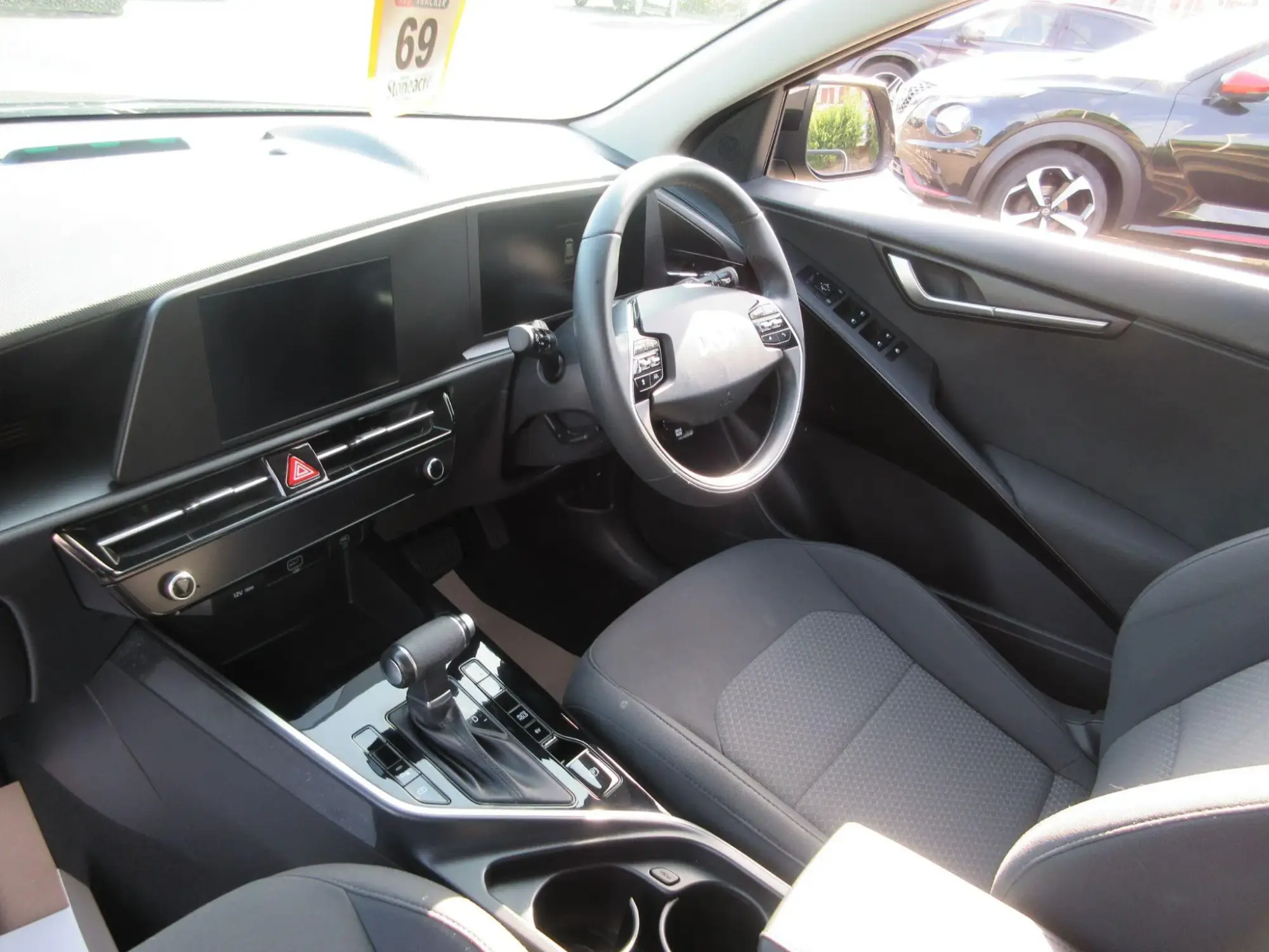 Kia Niro Plug-In-Hybrid Image 9 Kia Niro Plug-In-Hybrid Image 9