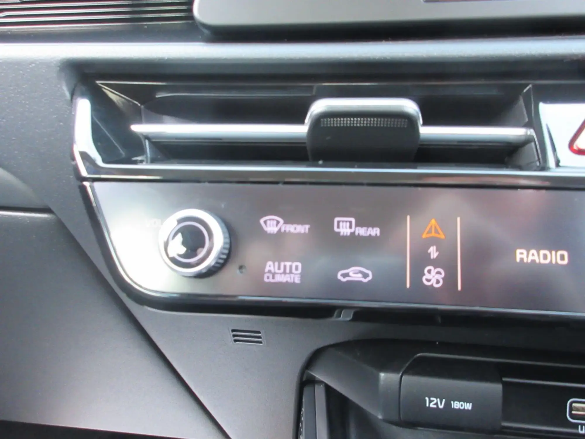 Kia Niro Plug-In-Hybrid Image 14 Kia Niro Plug-In-Hybrid Image 14