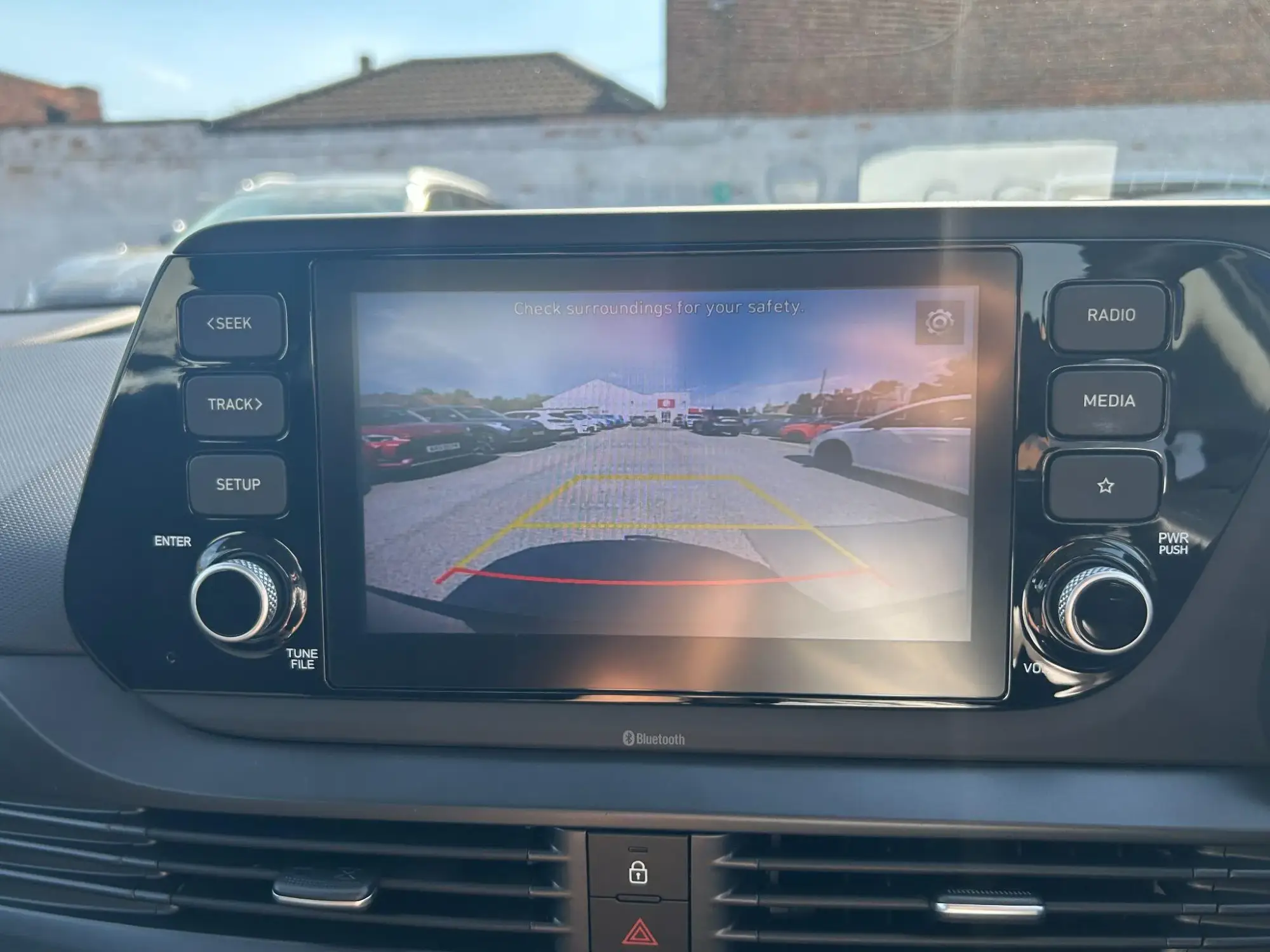 Hyundai i20 Image 20