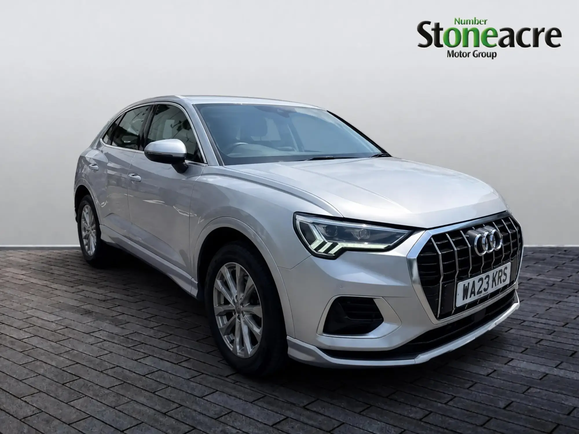 Audi Q3 1.5 TFSI CoD 35 Sport Euro 6 (s/s) 5dr MA20SVS Image 1 Audi Q3 1.5 TFSI CoD 35 Sport Euro 6 (s/s) 5dr MA20SVS Image 1