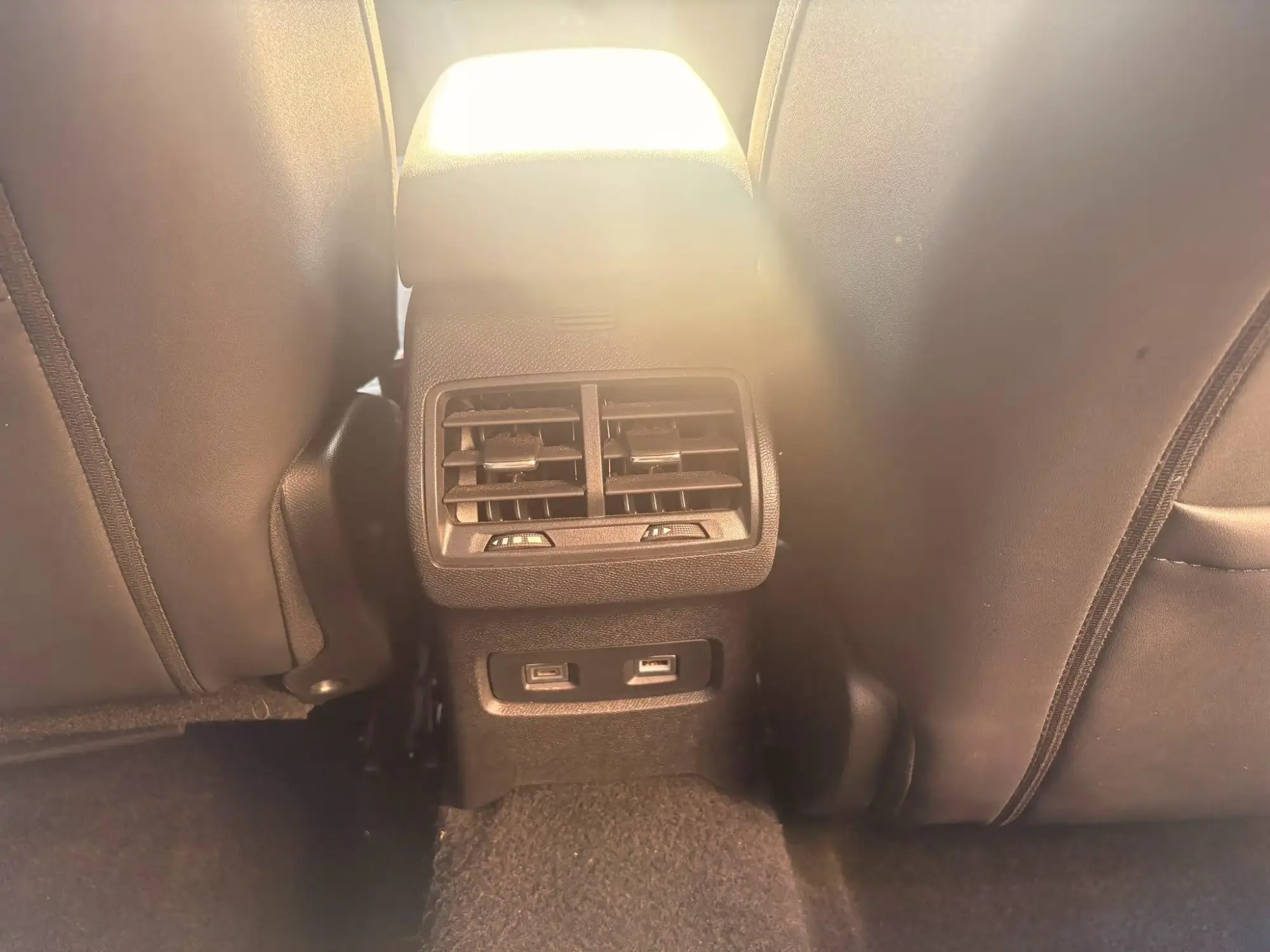 Citroen C4 Image 11 Citroen C4 Image 11