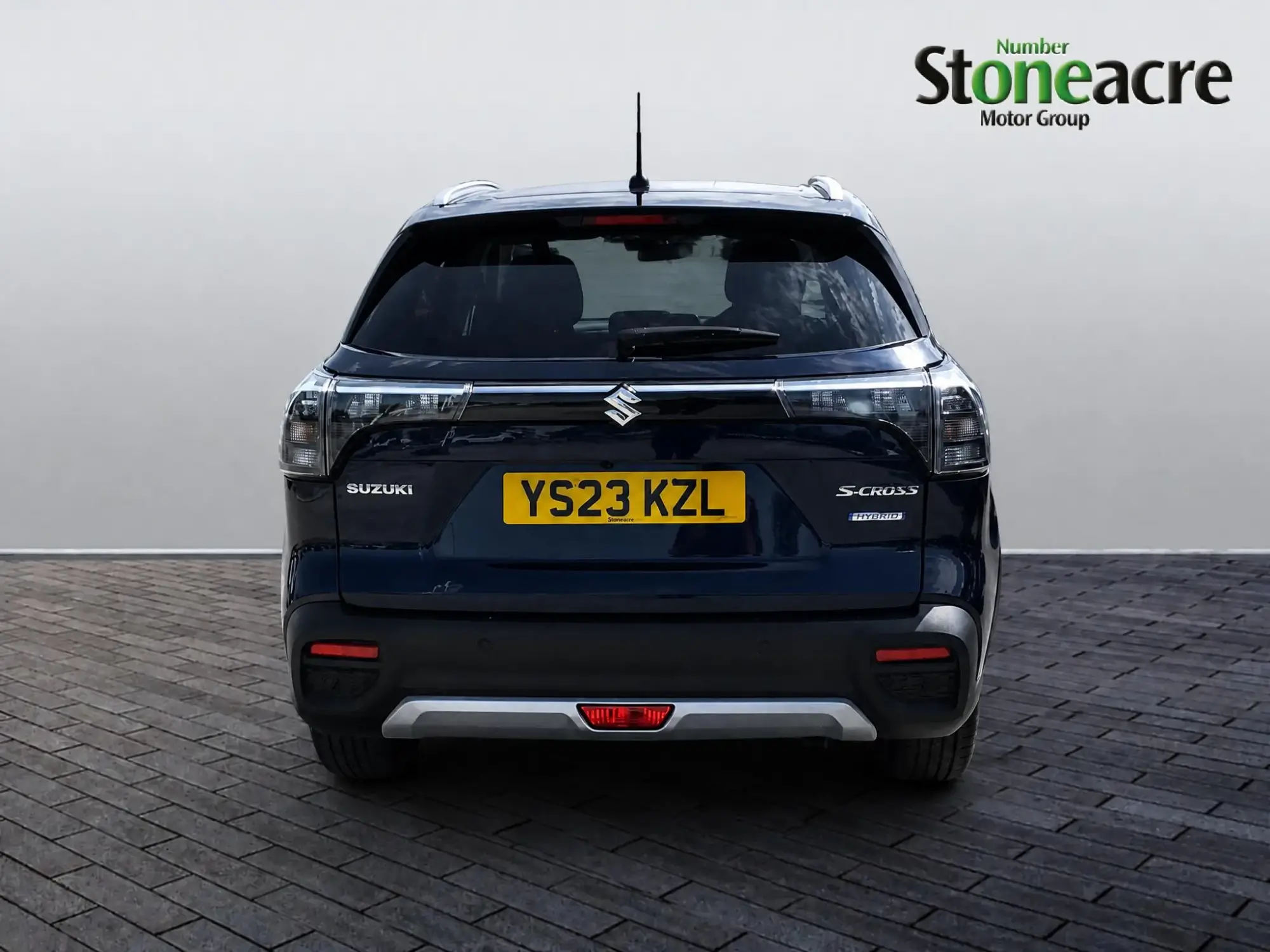 Suzuki S-Cross Image 4