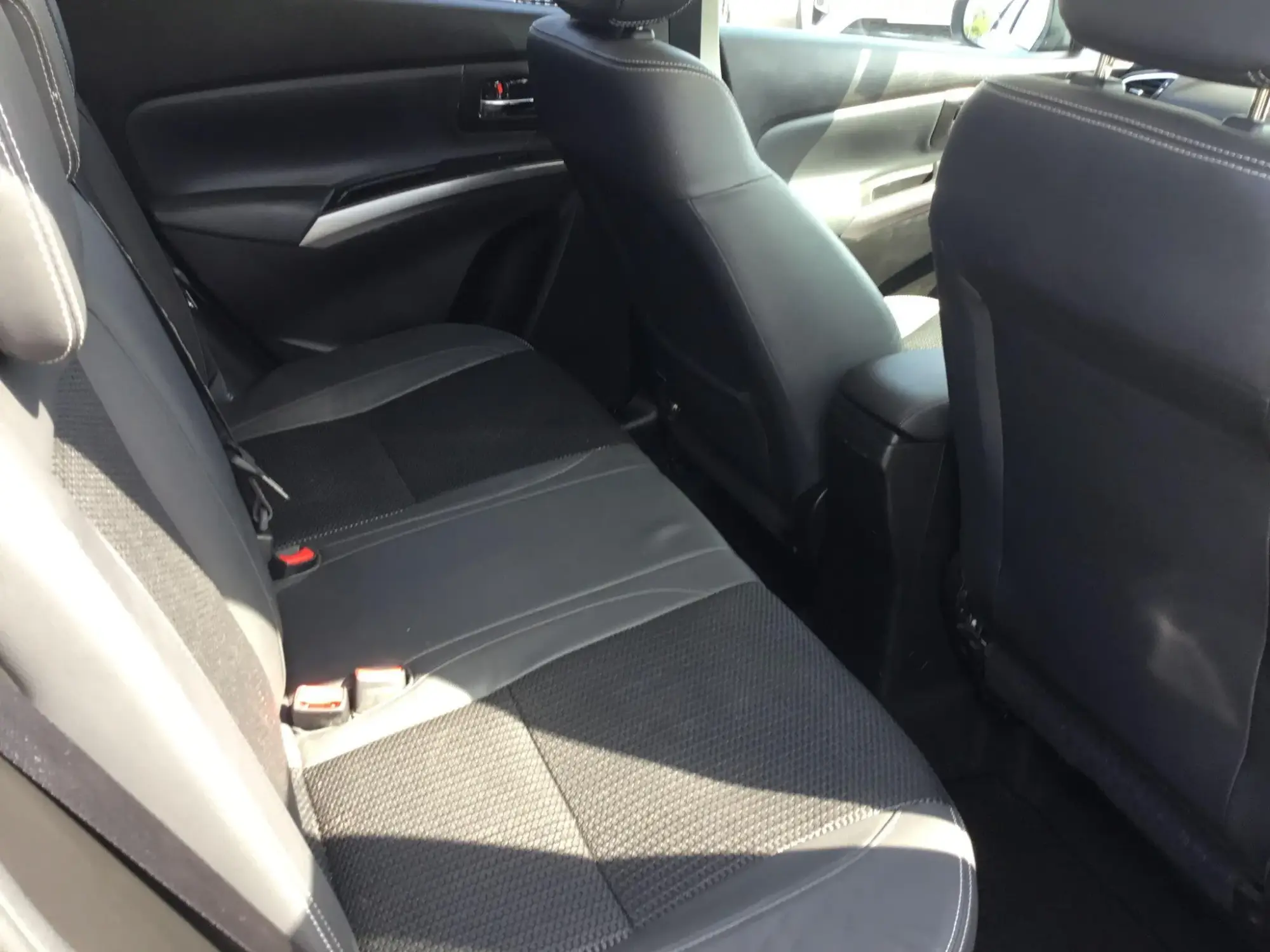 Suzuki S-Cross Image 12