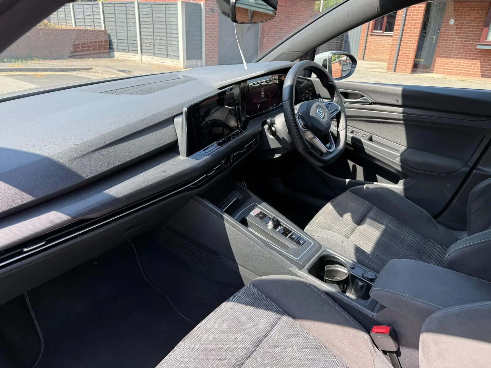 Volkswagen Golf Image 12
