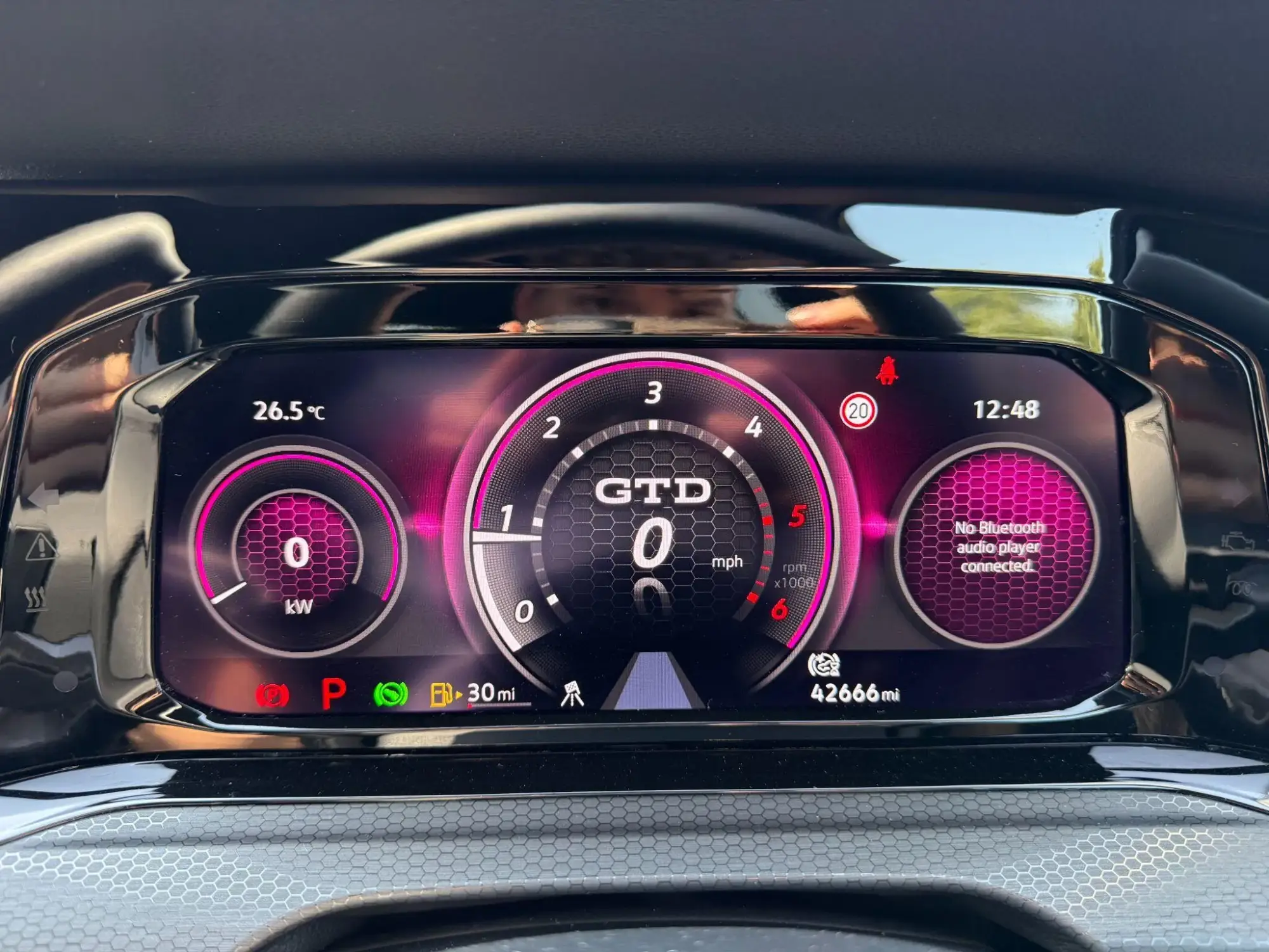 Volkswagen Golf Image 32