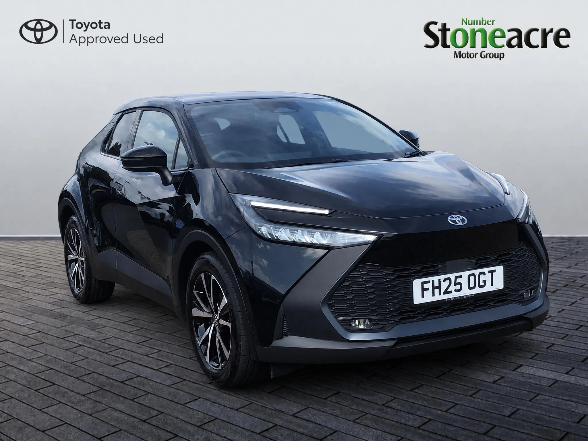 Toyota C-Hr Self-Charging Hybrid listing photo