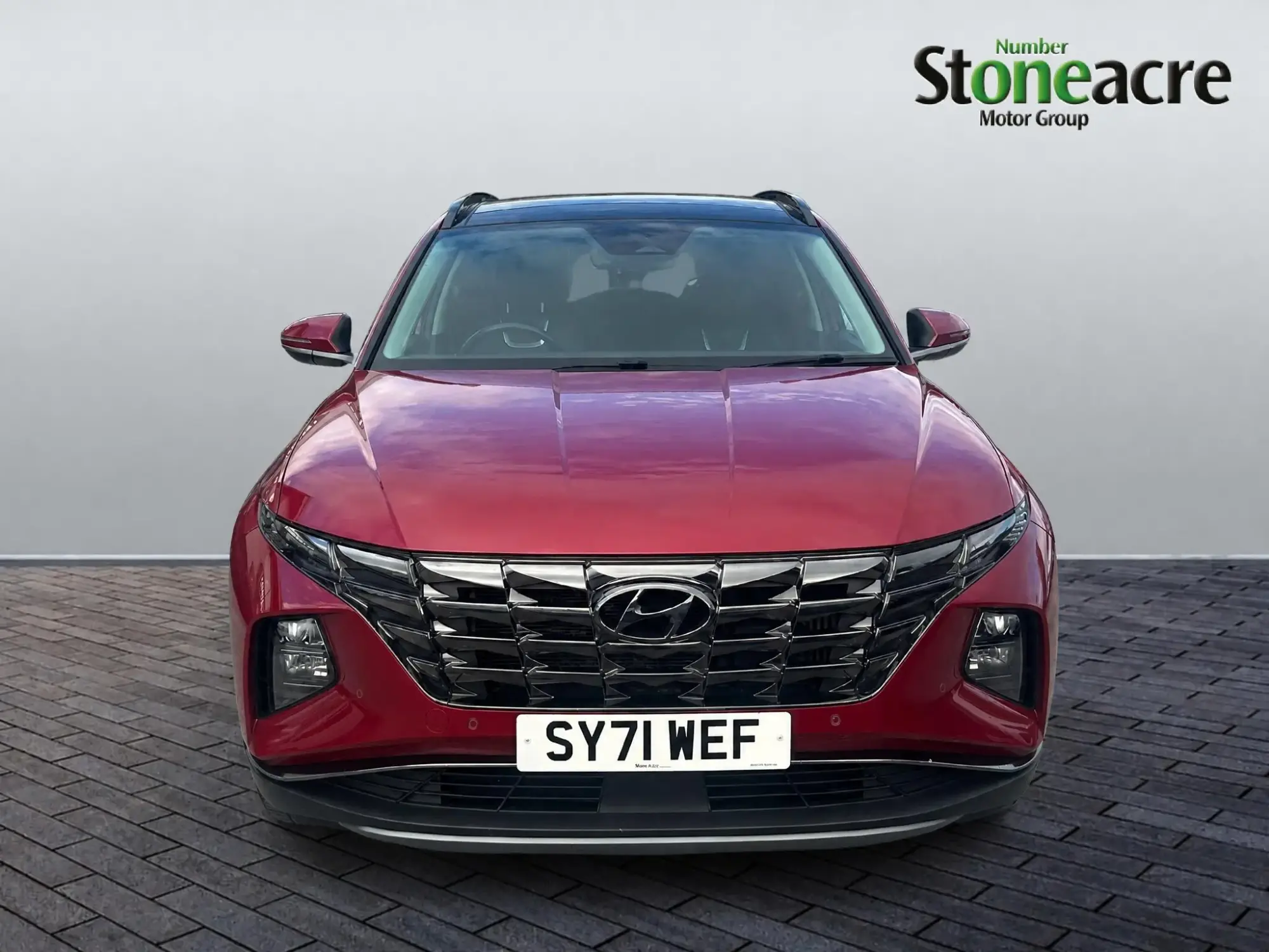 Hyundai TUCSON Plug-in Hybrid 1.6 h T-GDi 13.8kWh Ultimate SUV 5dr Petrol Plug-in Hybrid Auto 4WD Euro 6 (s/s) (265 ps) SY71WEF Image 2 Hyundai TUCSON Plug-in Hybrid 1.6 h T-GDi 13.8kWh Ultimate SUV 5dr Petrol Plug-in Hybrid Auto 4WD Euro 6 (s/s) (265 ps) SY71WEF Image 2