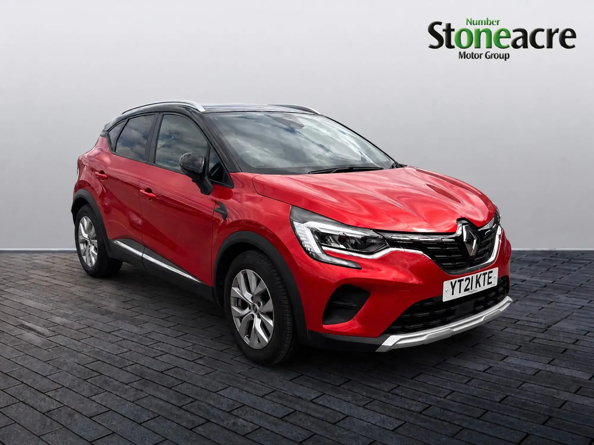 Renault Captur Image 1 Renault Captur Image 1