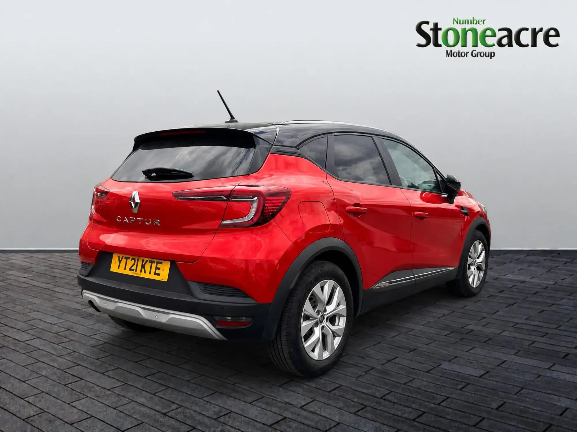 Renault Captur Image 8 Renault Captur Image 8