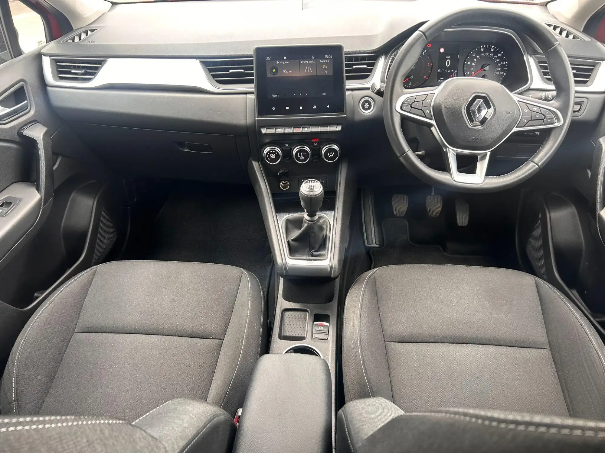 Renault Captur Image 9 Renault Captur Image 9