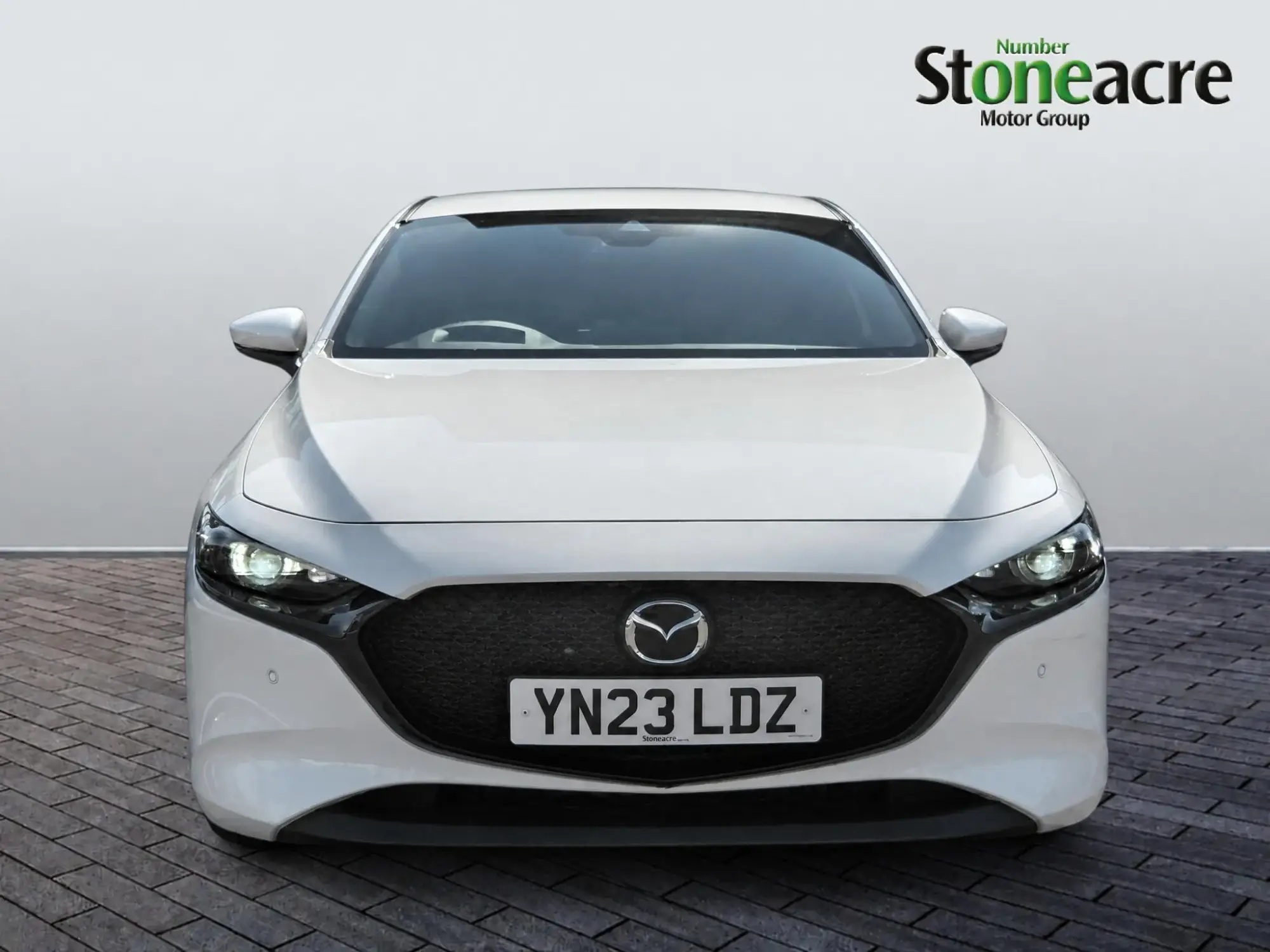 Mazda 3 2.0 e-SKYACTIV-X MHEV Sport Lux Euro 6 (s/s) 5dr YN23LDZ Image 2 Mazda 3 2.0 e-SKYACTIV-X MHEV Sport Lux Euro 6 (s/s) 5dr YN23LDZ Image 2