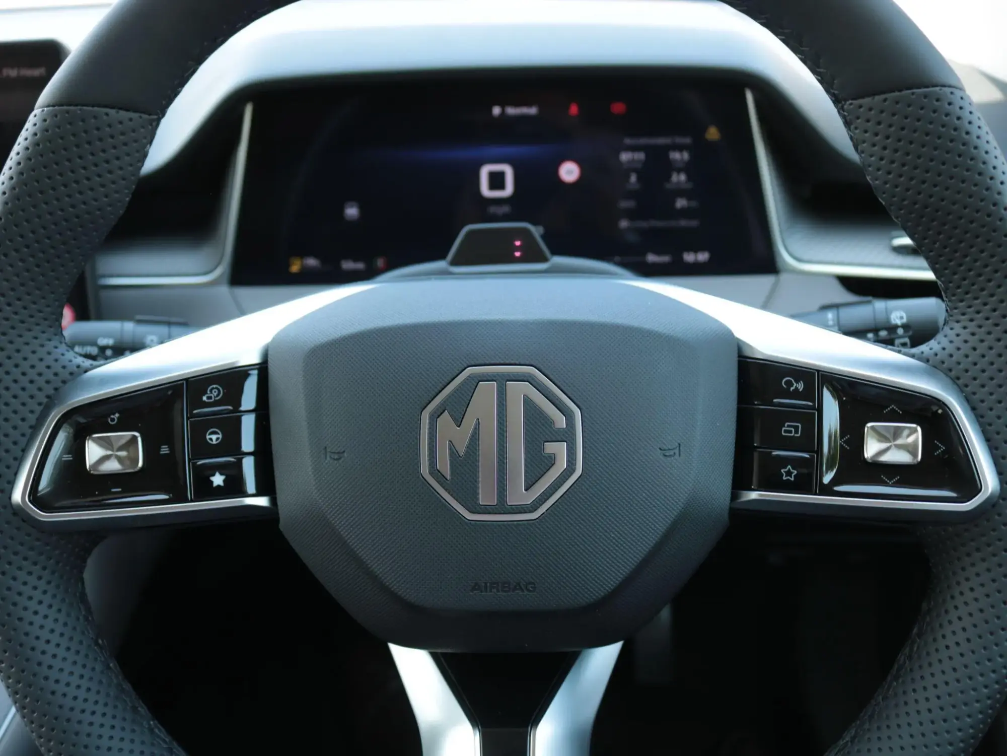 MG MGS6 Image 17 MG MGS6 Image 17