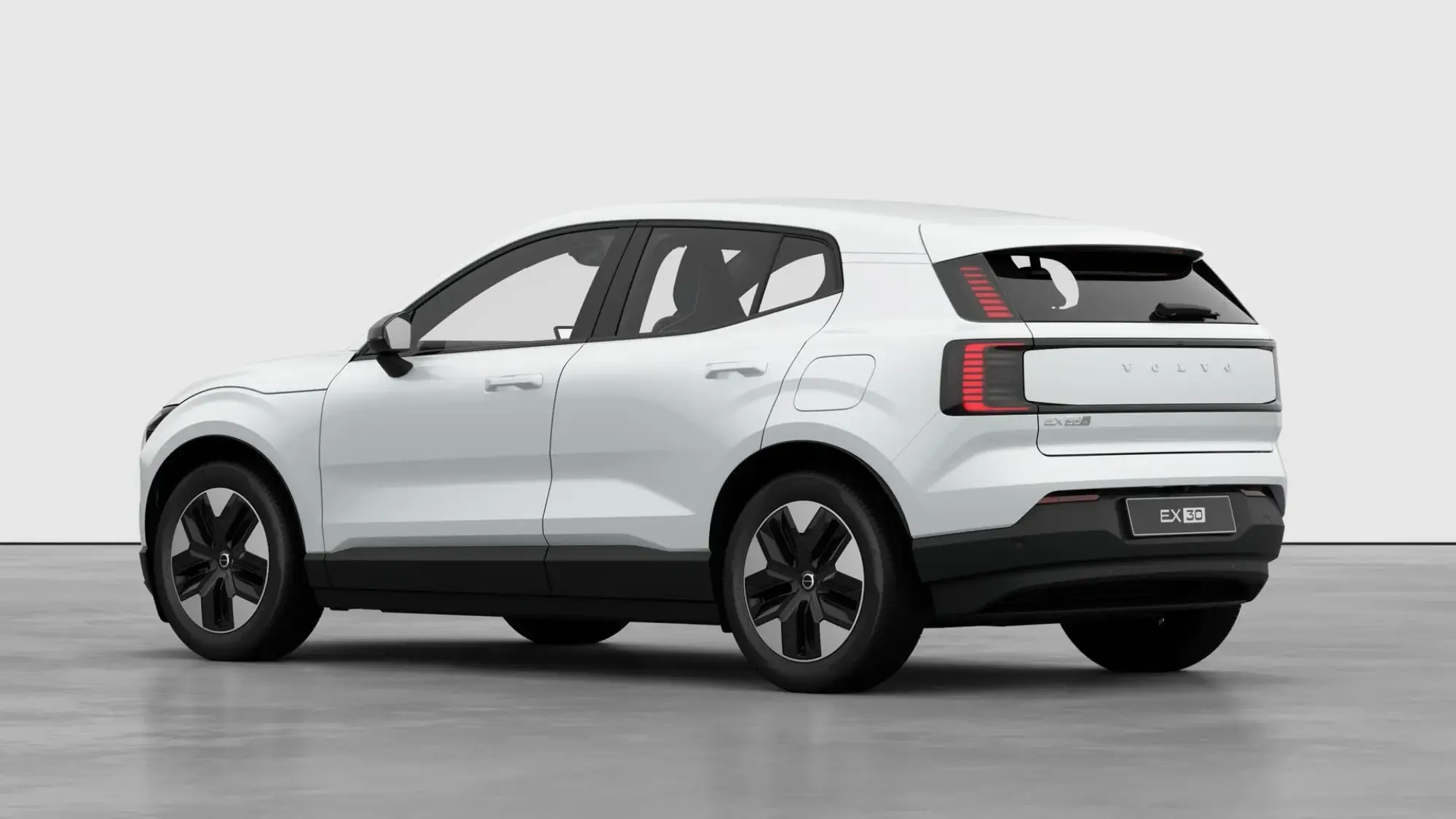 Volvo EX30 200kW P5 Core 51kWh 5dr Auto Image 3
