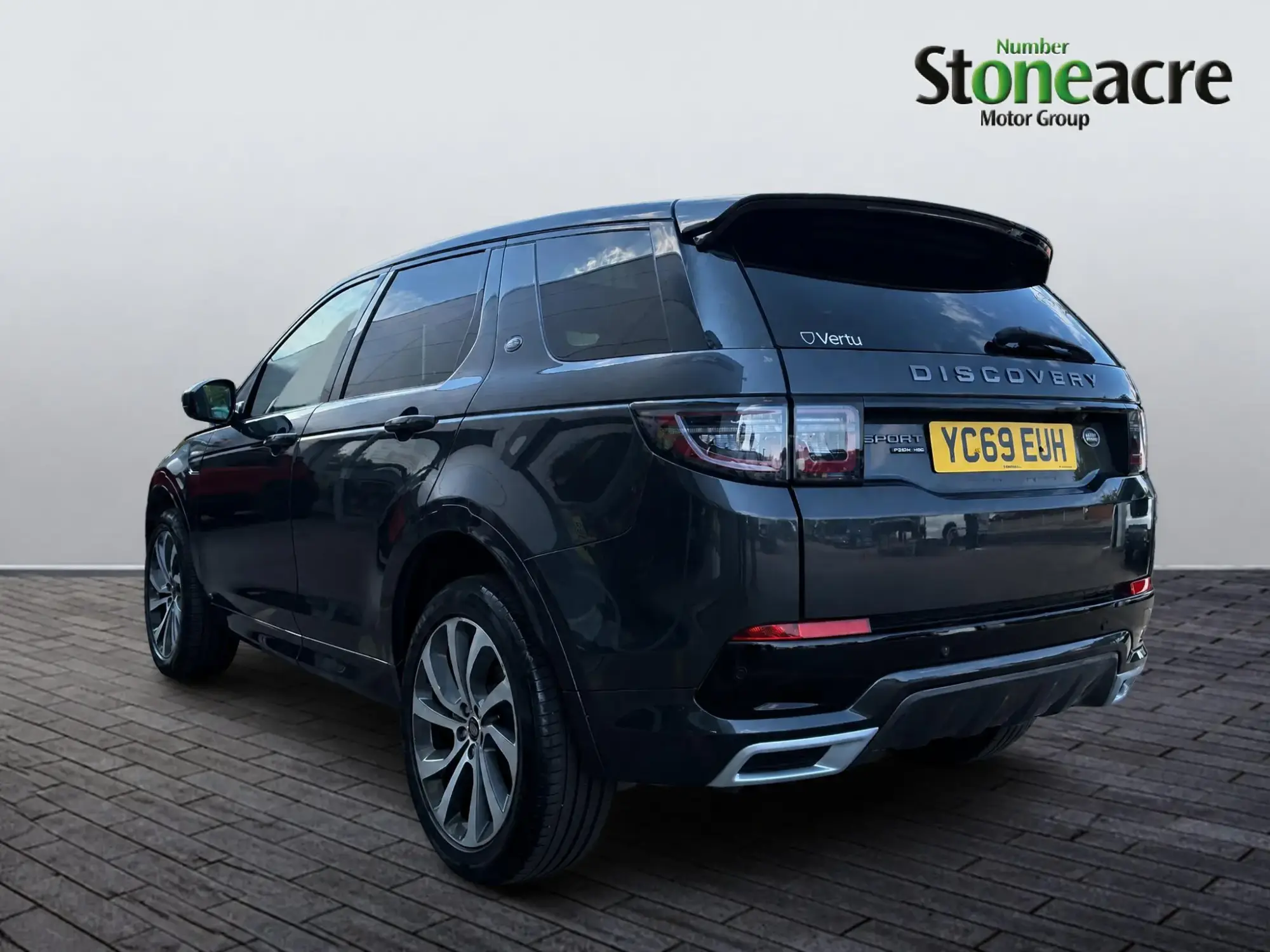 Land Rover Discovery Sport Image 5 Land Rover Discovery Sport Image 5