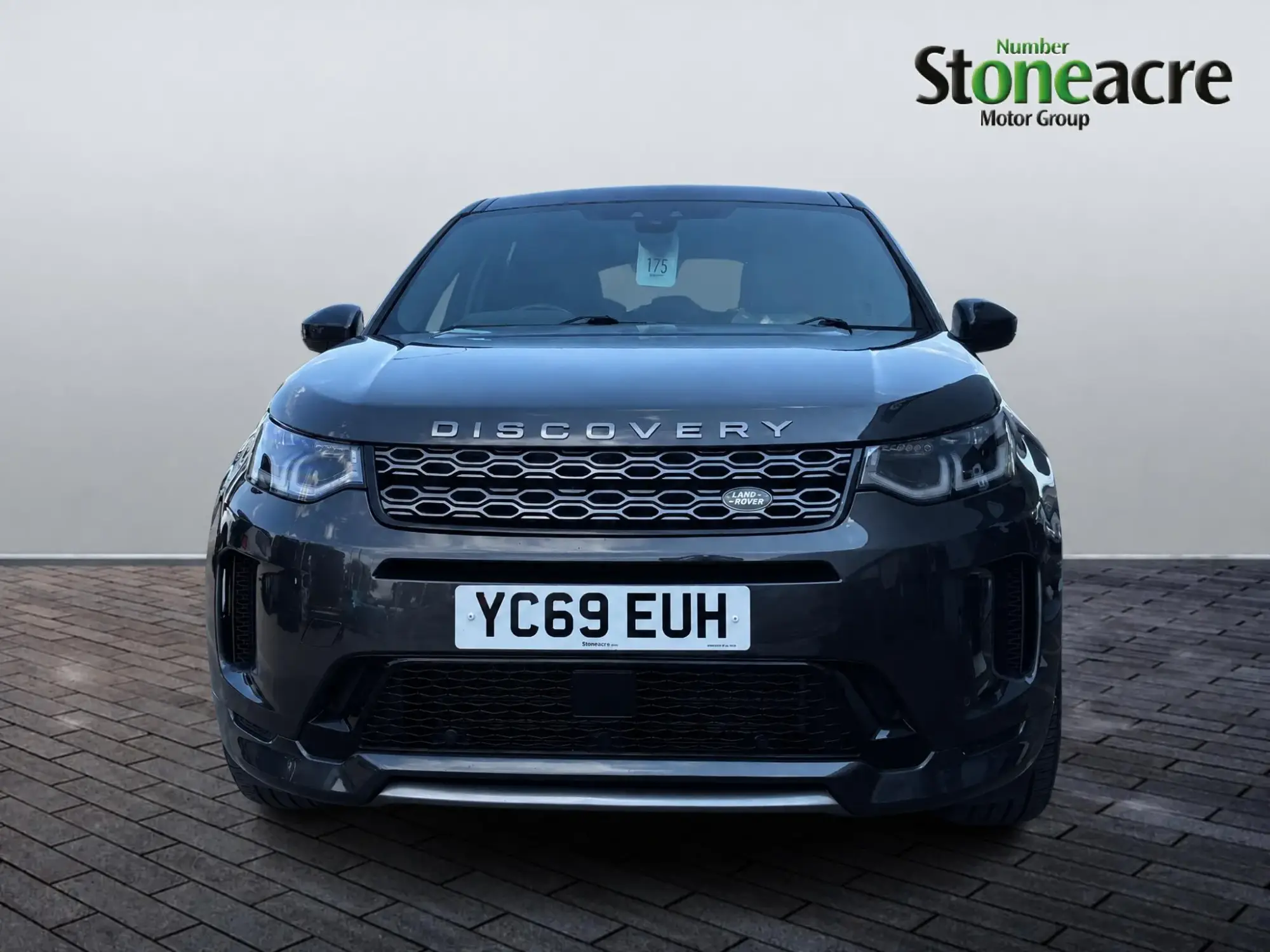 Land Rover Discovery Sport Image 8 Land Rover Discovery Sport Image 8