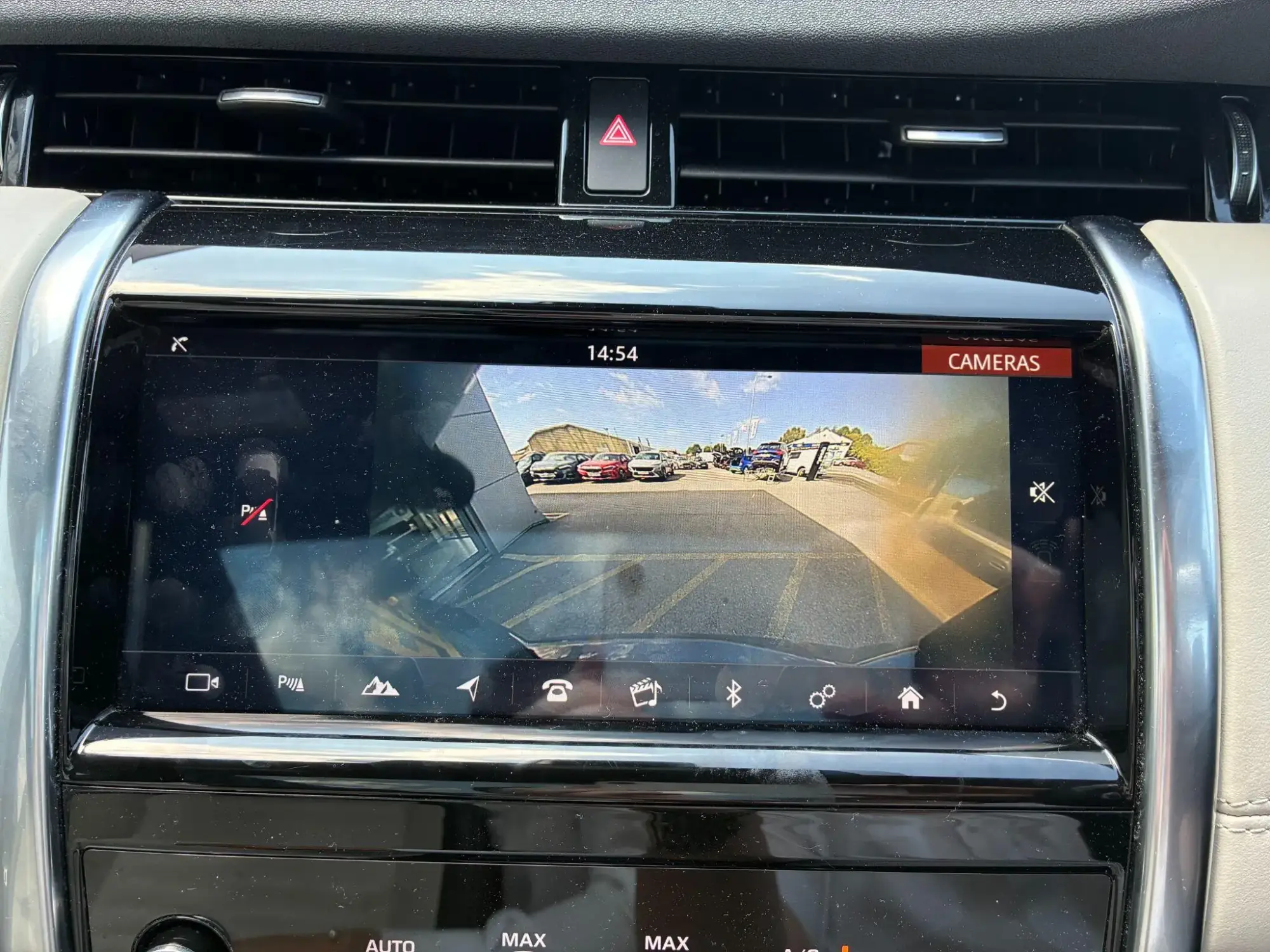 Land Rover Discovery Sport Image 22 Land Rover Discovery Sport Image 22