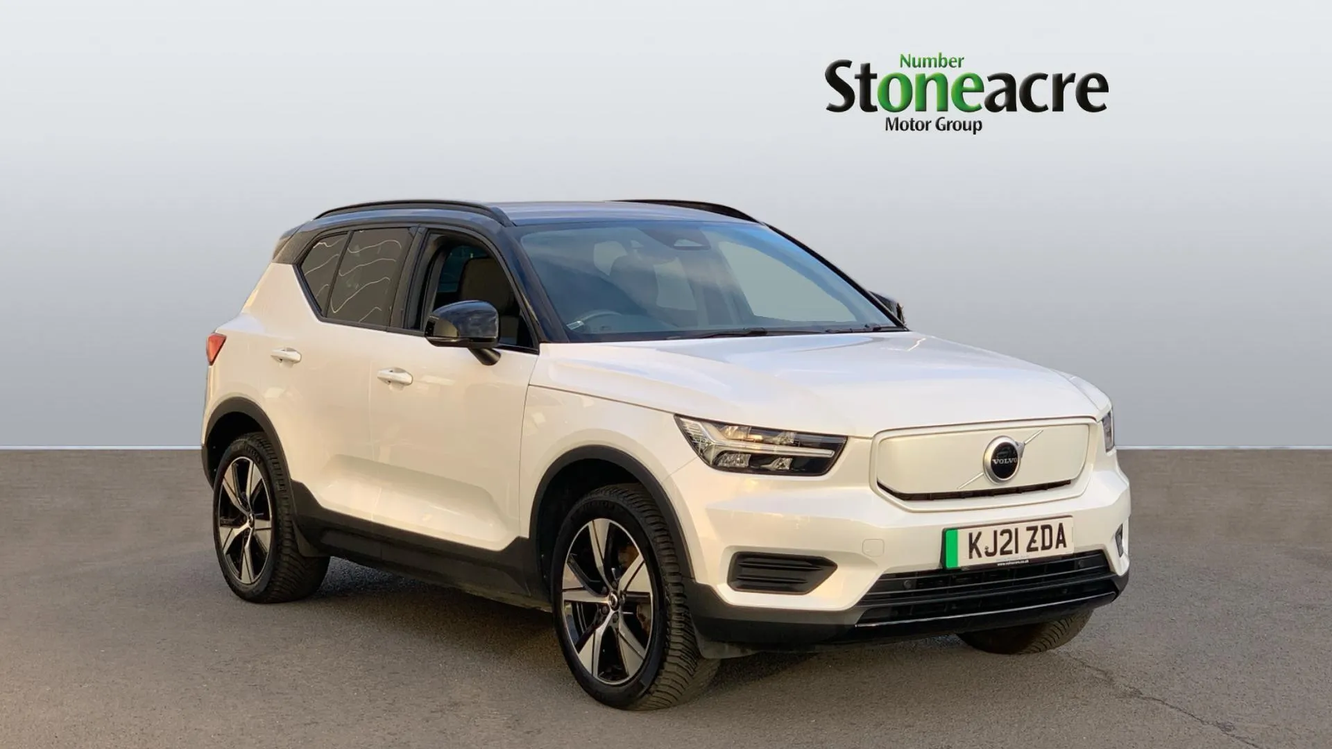 Volvo XC40 Recharge Electric listing photo
