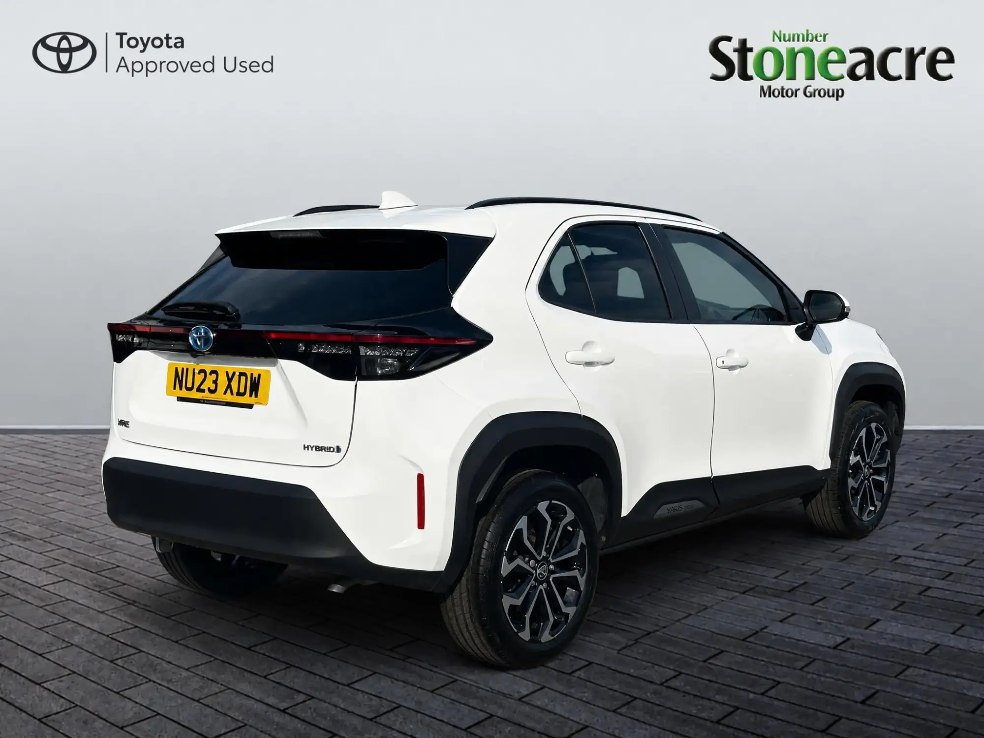 Toyota Yaris Cross 1.5 Hybrid Design 5dr CVT NU23XDW Image 2