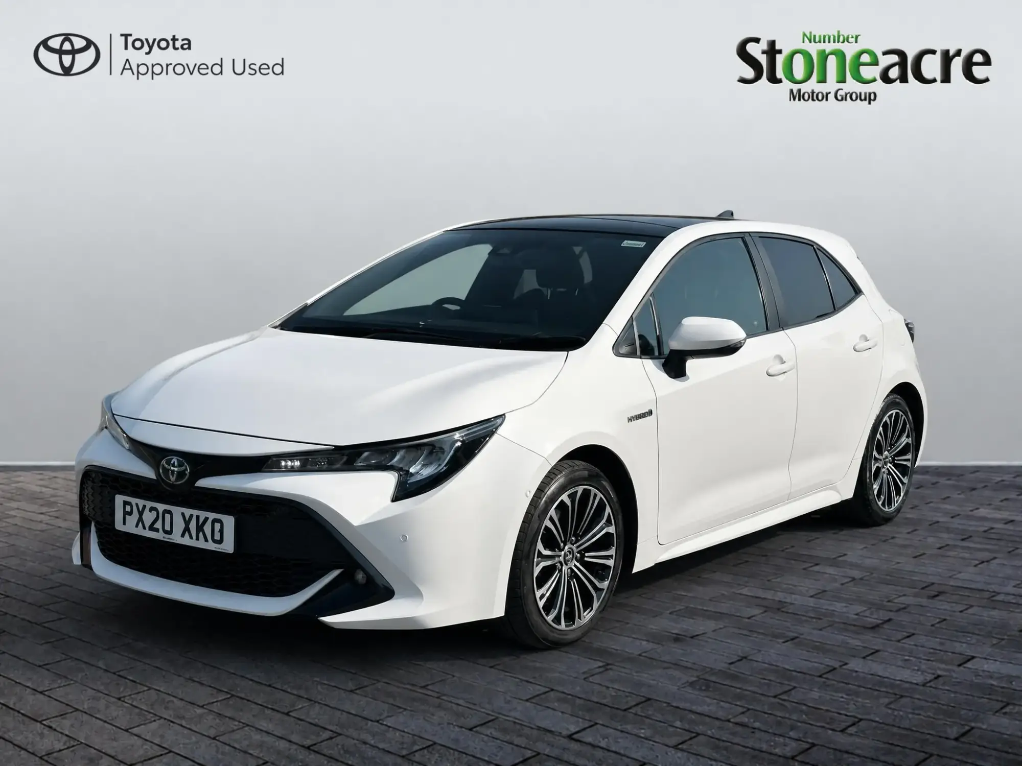 Toyota Corolla Hatchback Image 3