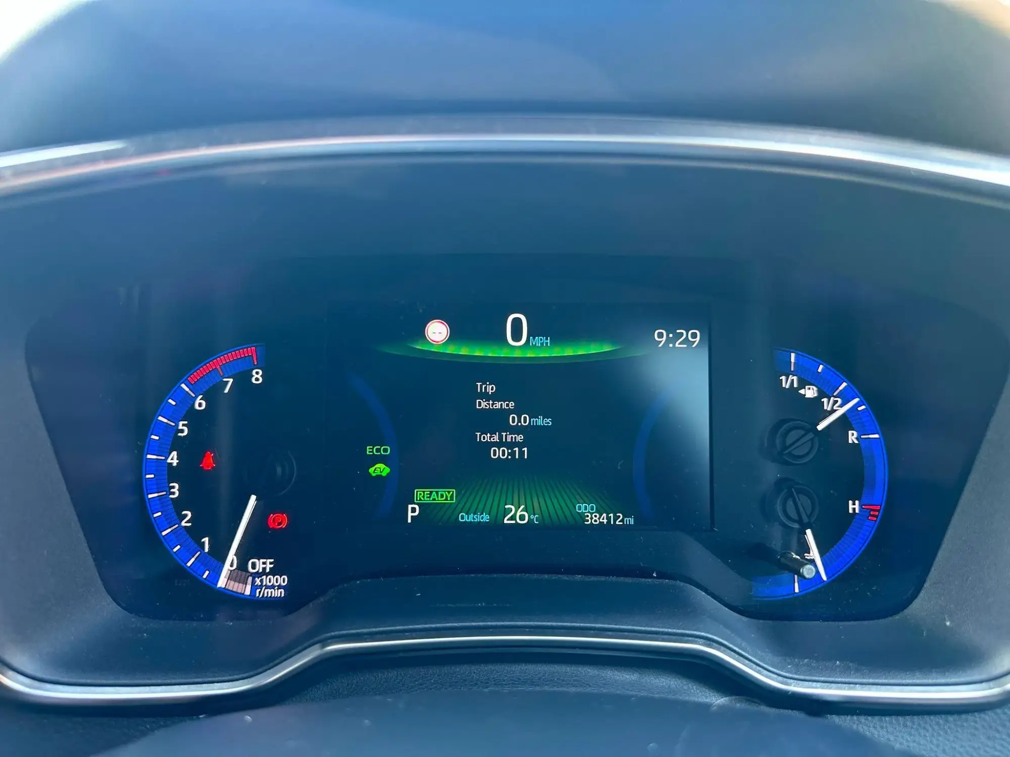Toyota Corolla Hatchback Image 9