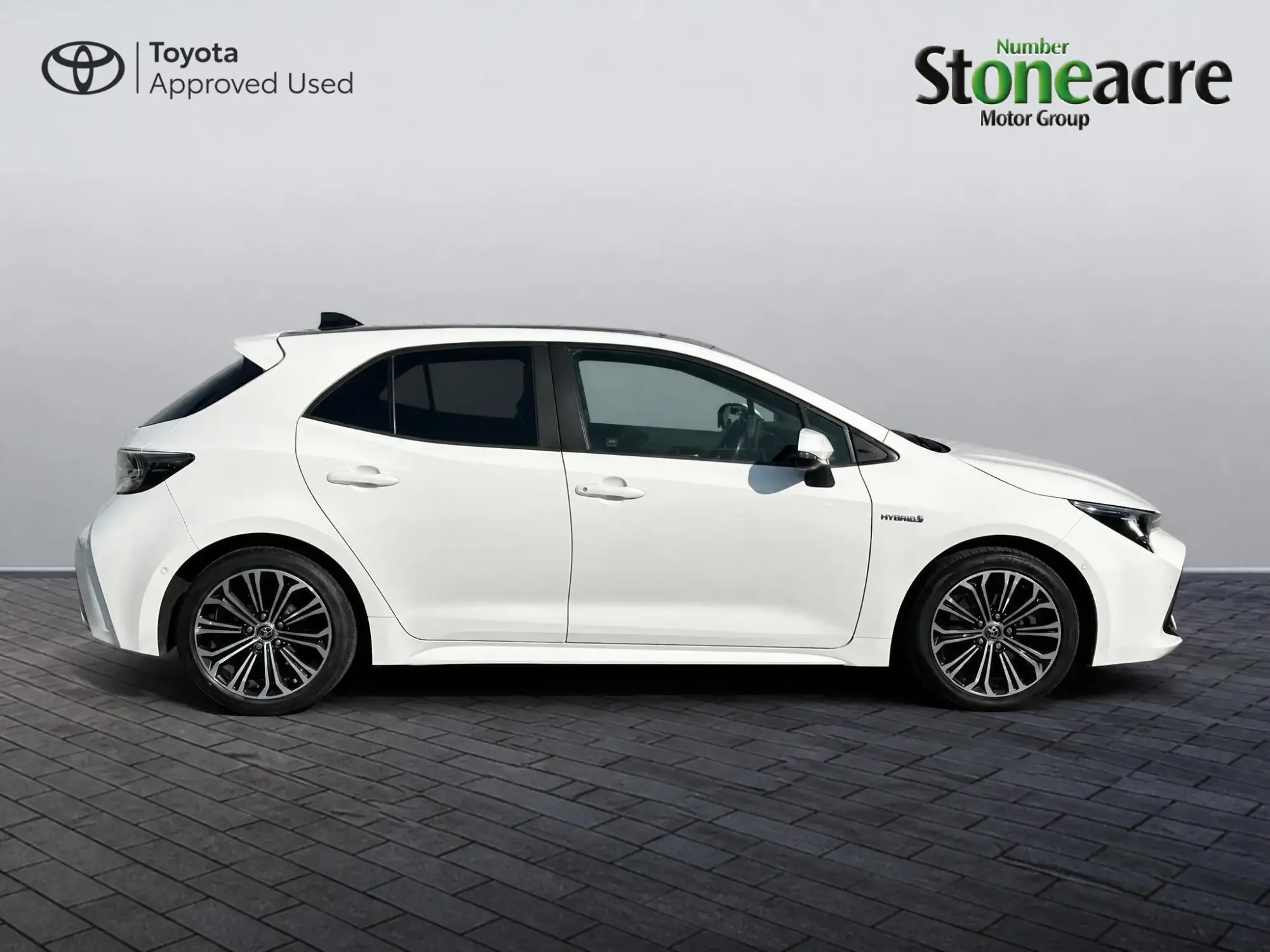 Toyota Corolla Hatchback Image 16