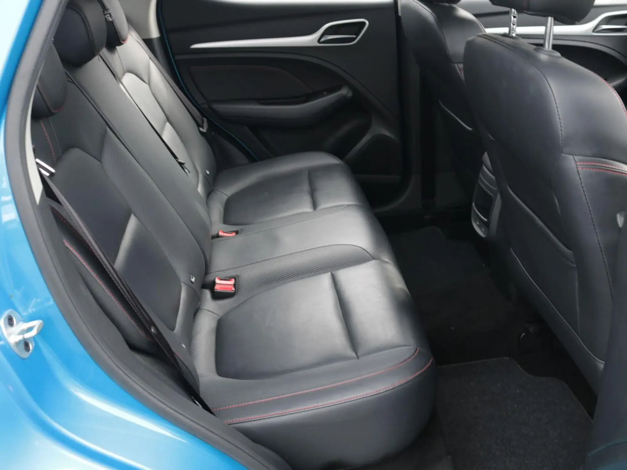 MG ZS Image 24