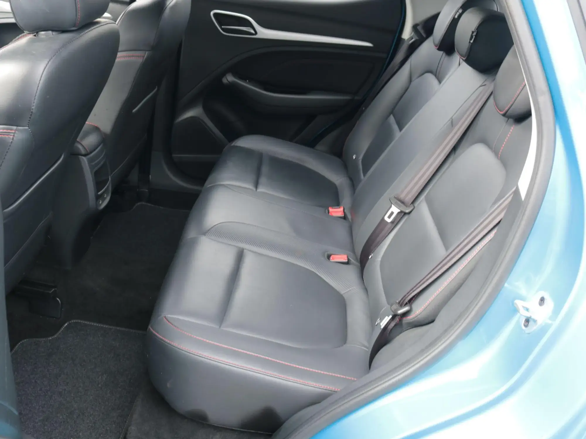 MG ZS Image 25