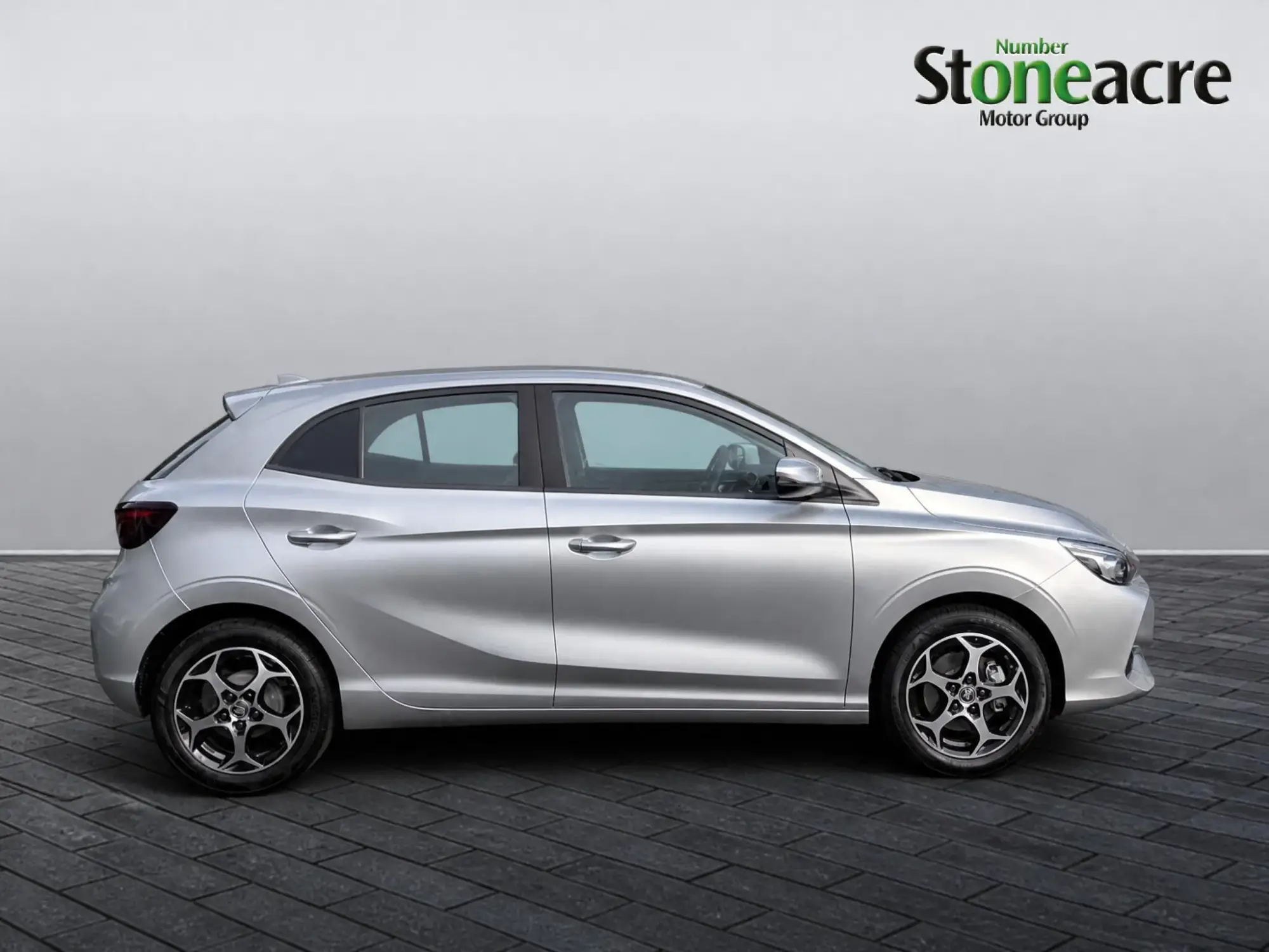 MG 3 1.5 SE Euro 6 (s/s) 5dr MH26ZHU Image 2