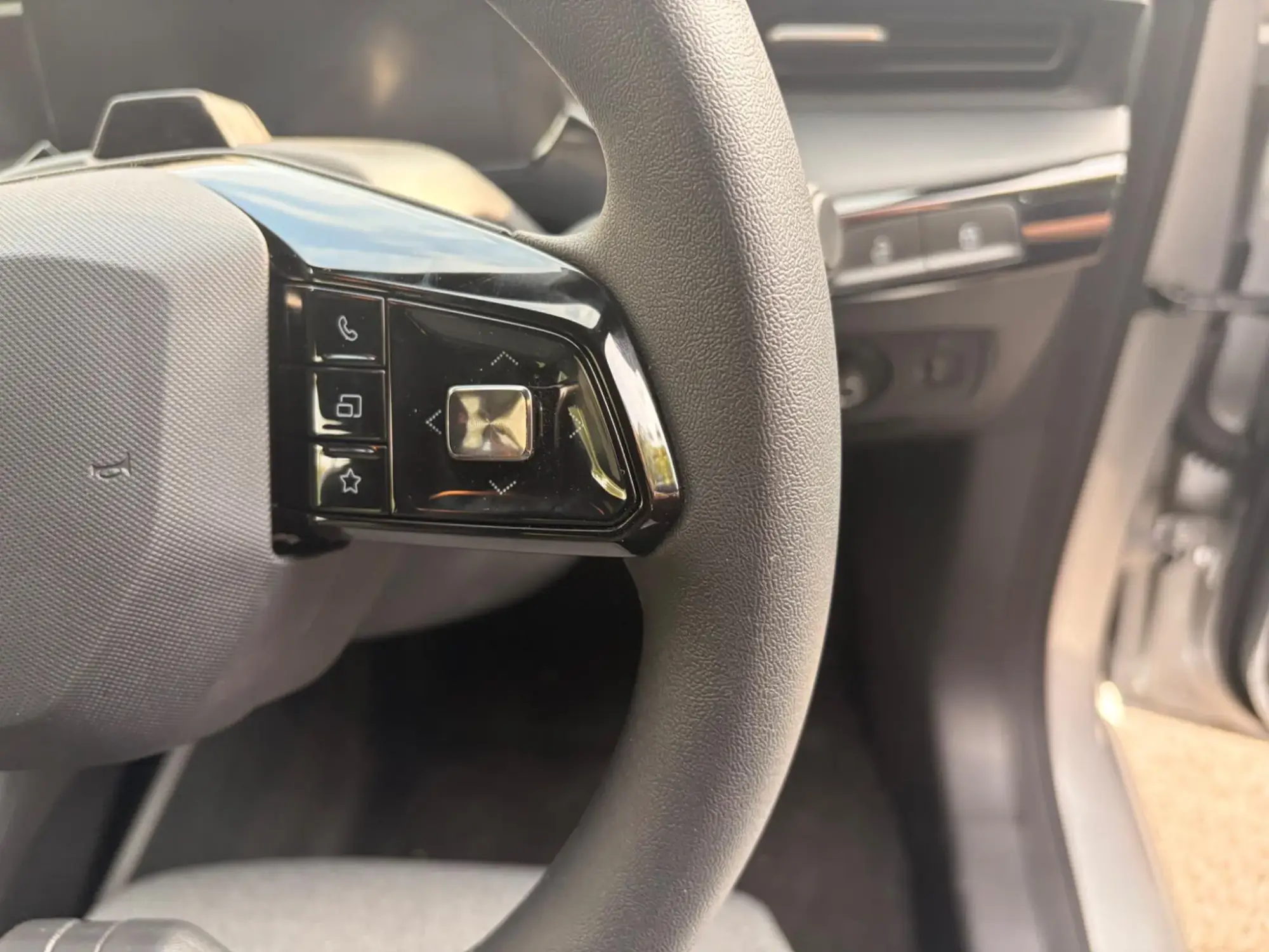 MG3 Image 18