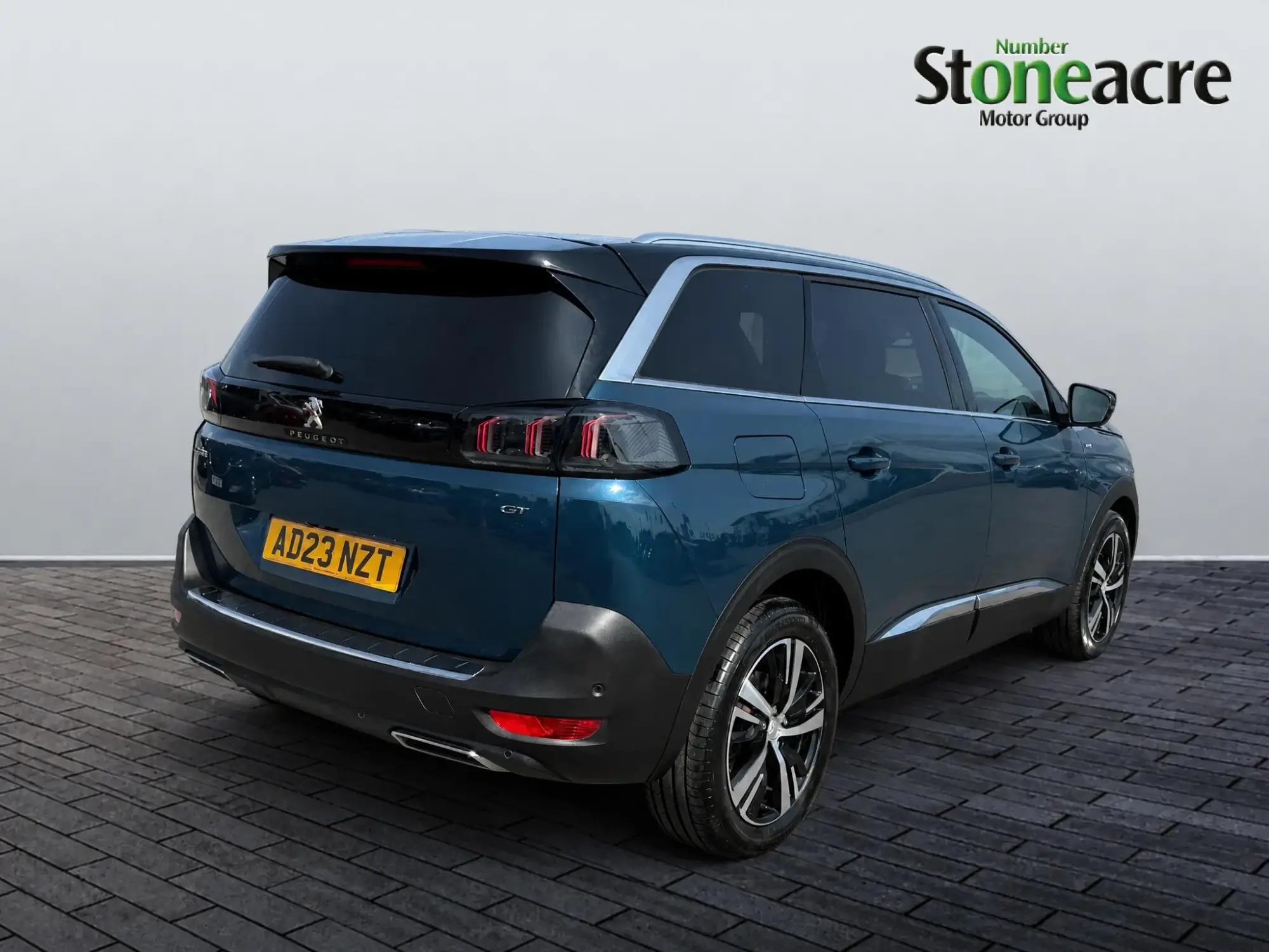 Peugeot 5008 Image 8