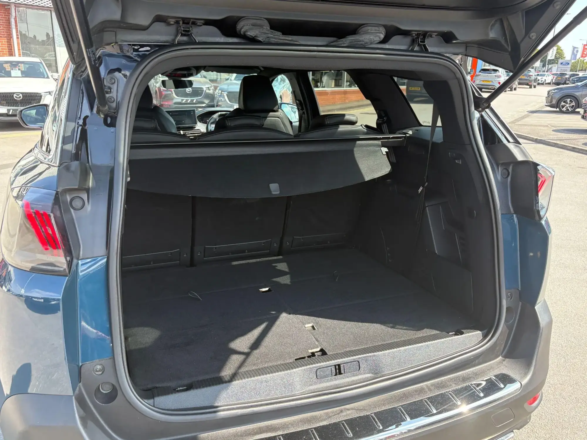 Peugeot 5008 Image 15