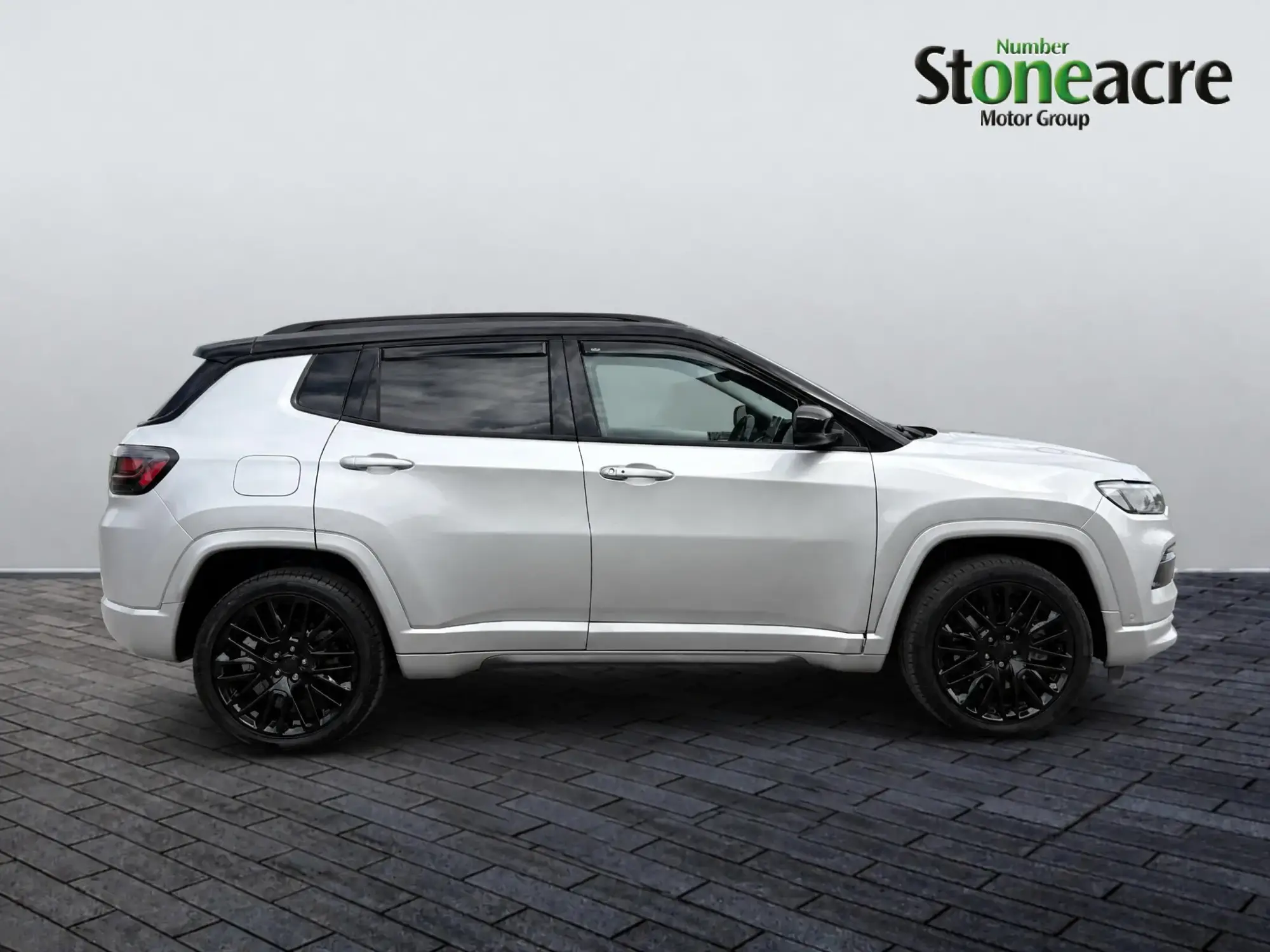 Jeep Compass 4XE 1.3 T4 GSE 4xe PHEV S Model 5dr Auto WO72OGE Image 2 Jeep Compass 4XE 1.3 T4 GSE 4xe PHEV S Model 5dr Auto WO72OGE Image 2